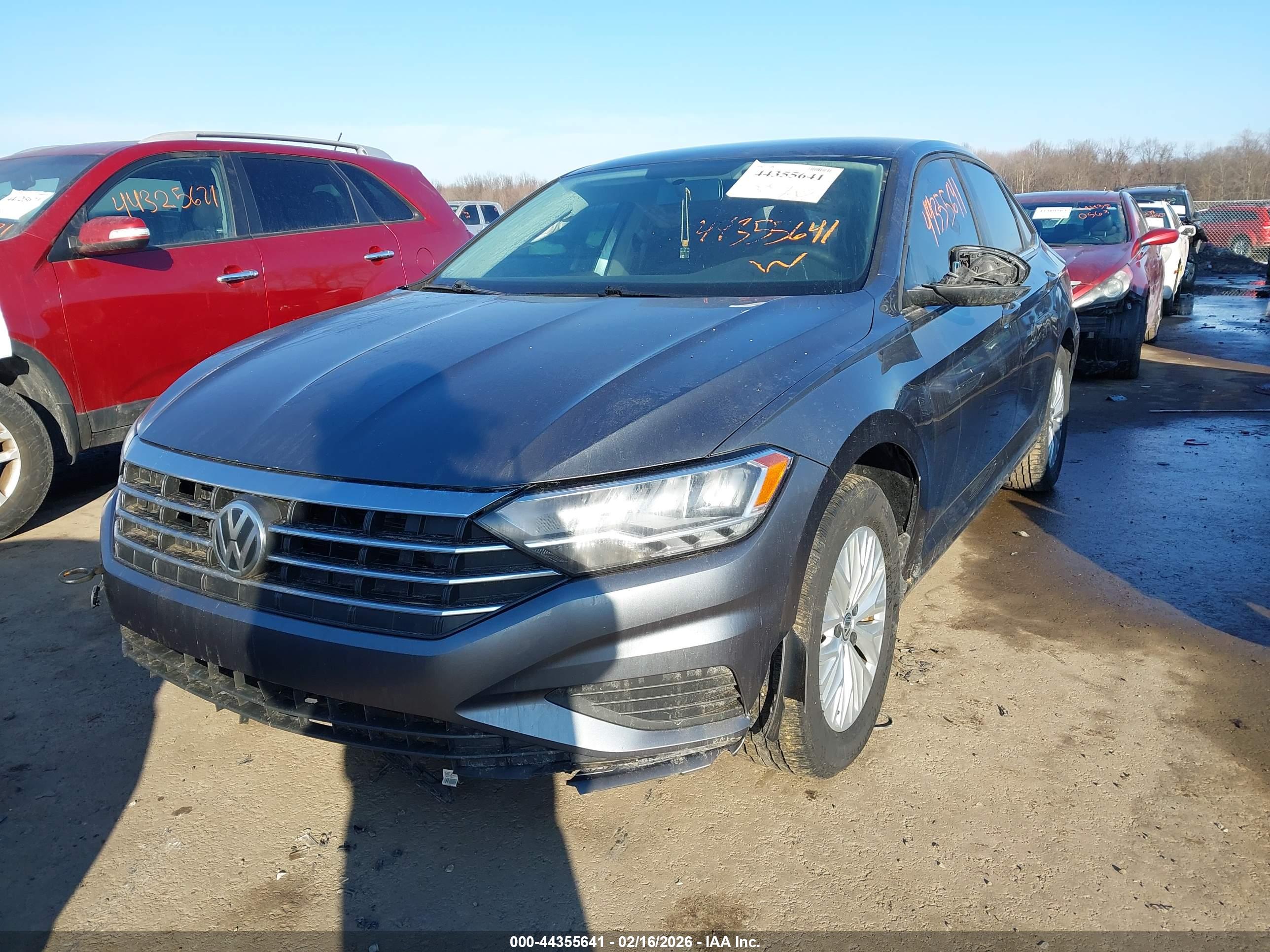 VOLKSWAGEN JETTA image 2