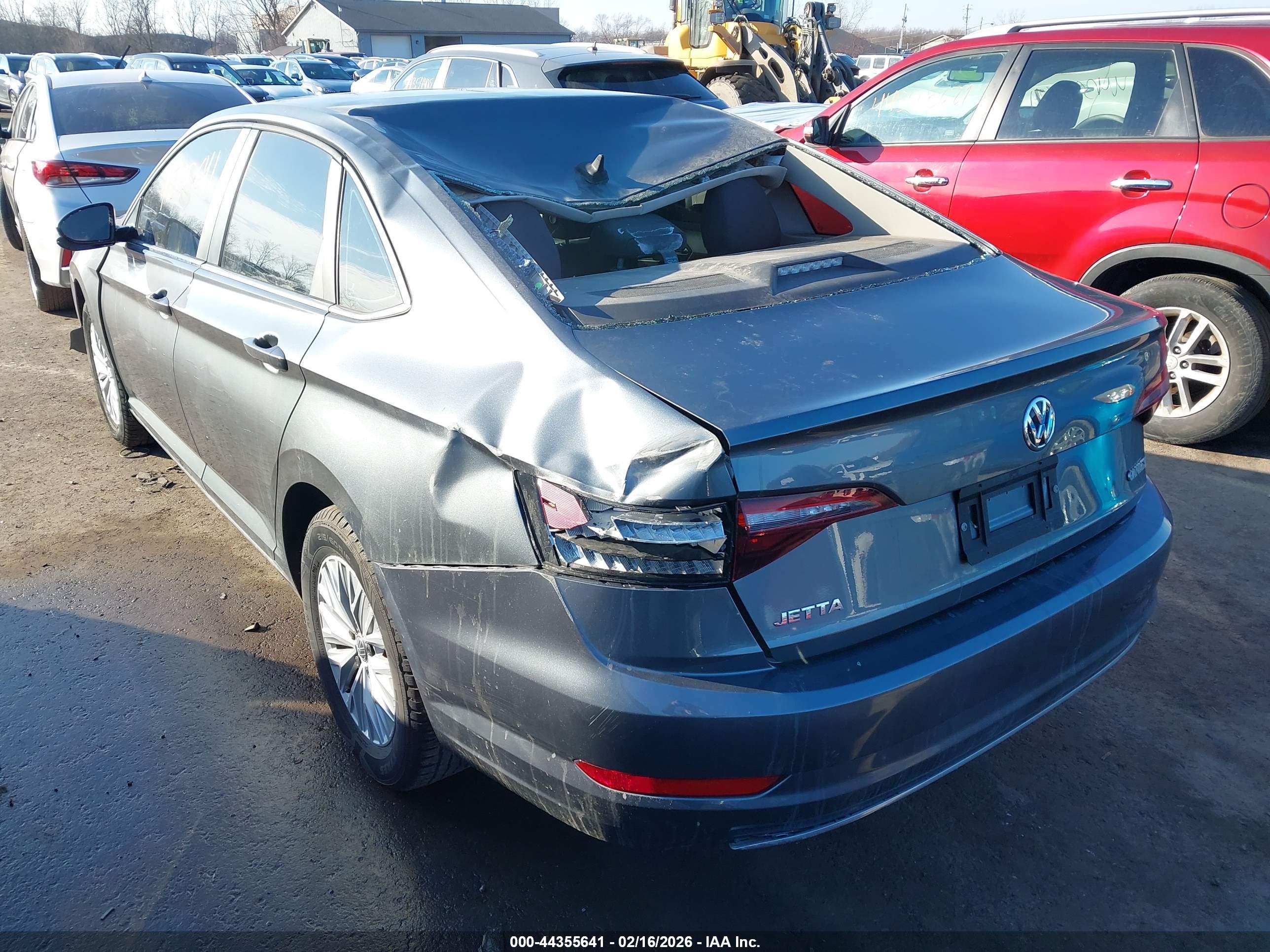 VOLKSWAGEN JETTA image 6