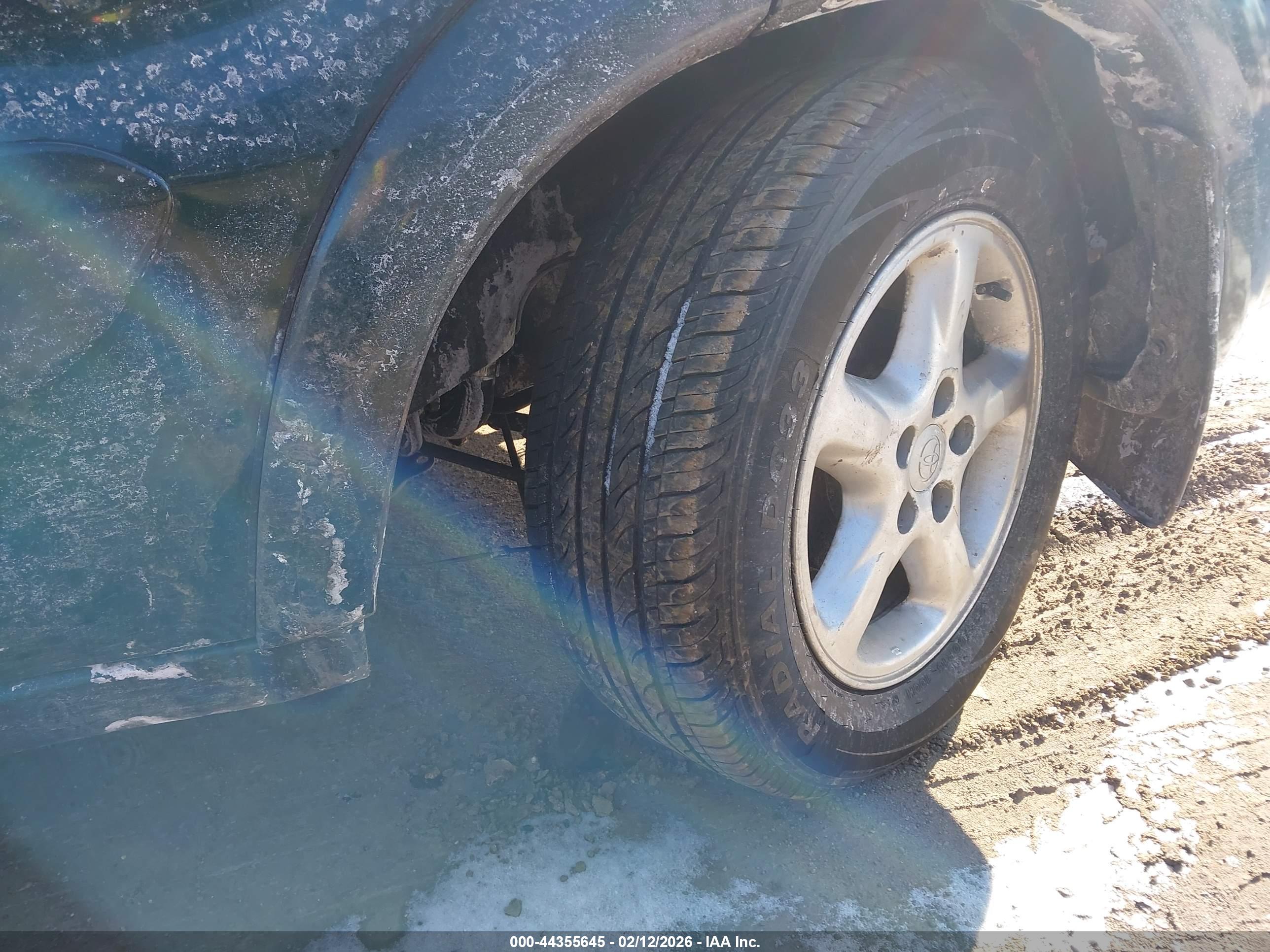 TOYOTA RAV4 image 6