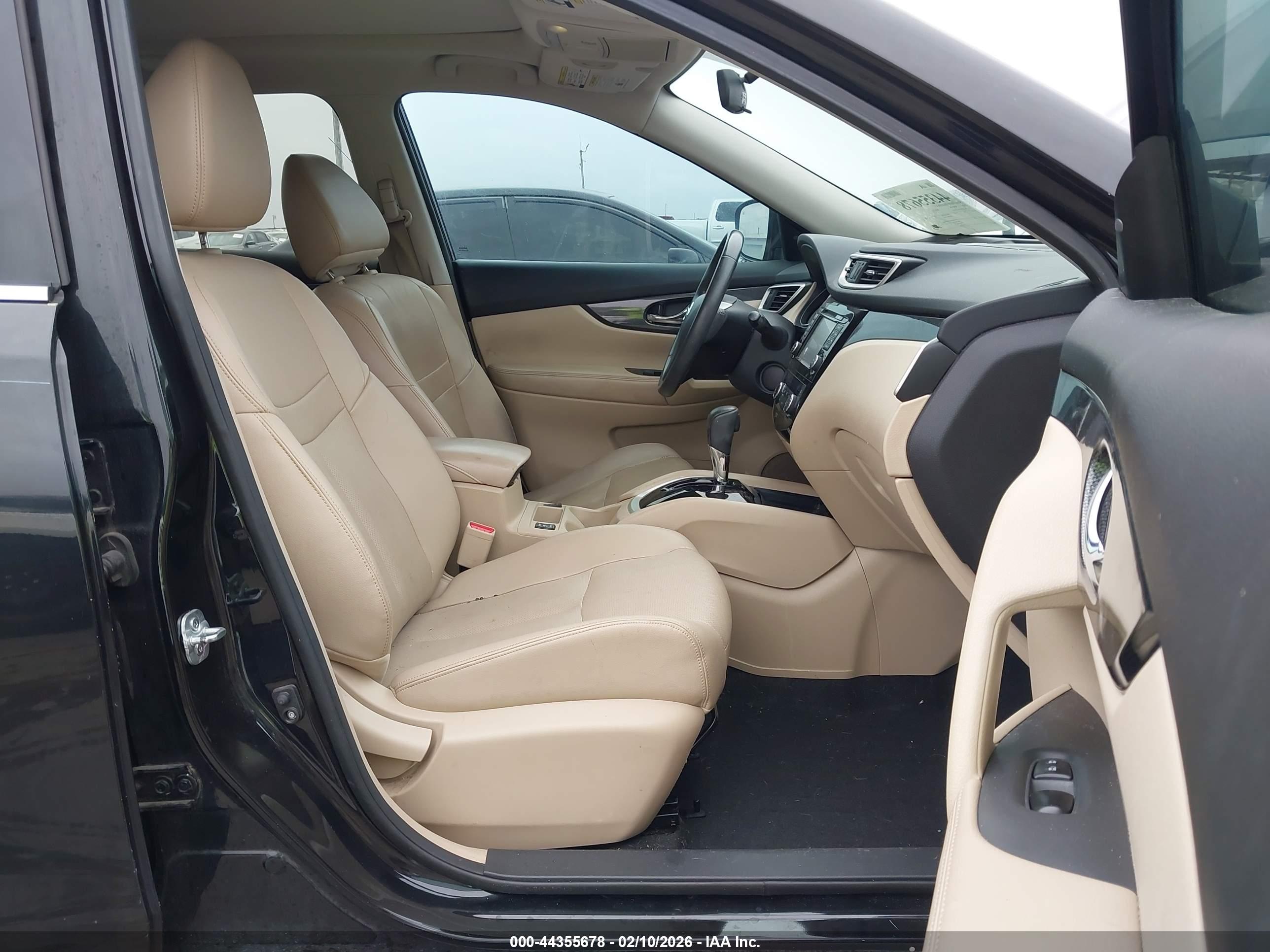 NISSAN ROGUE image 5