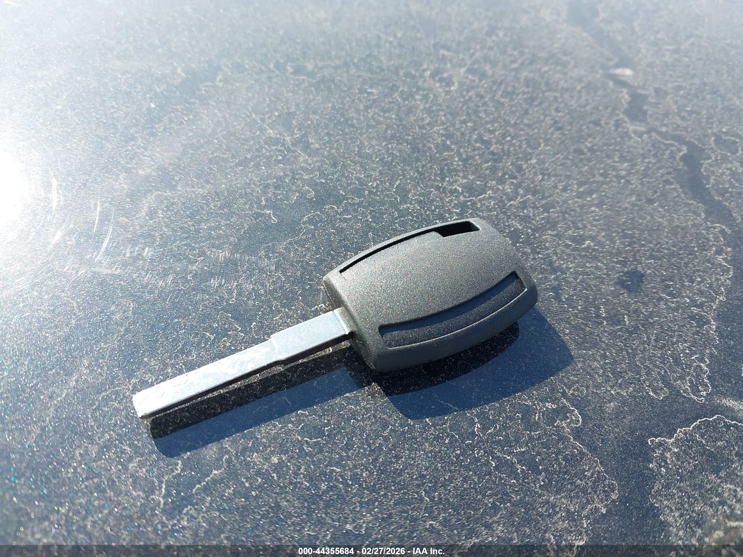 FORD FUSION image 11