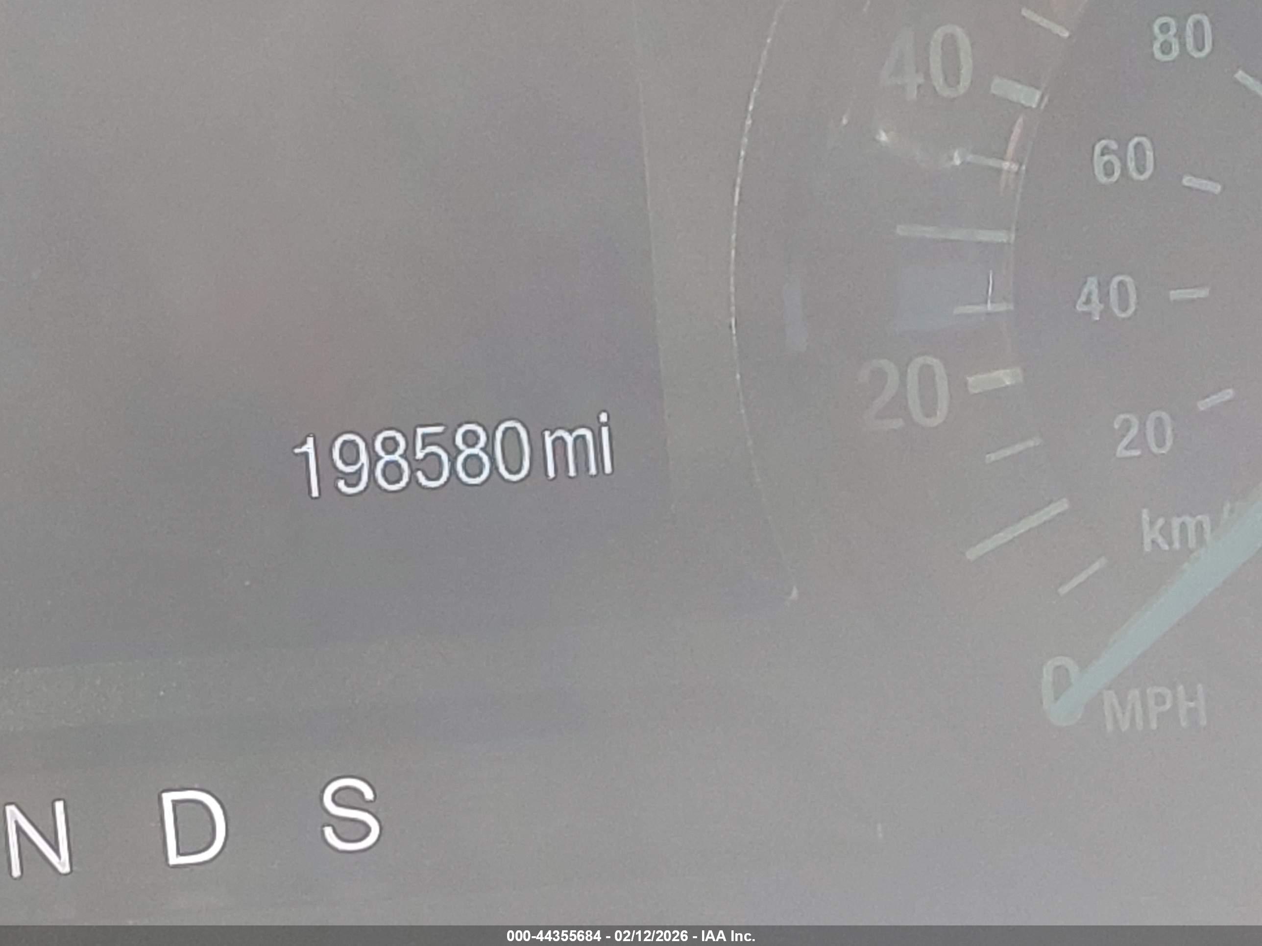FORD FUSION image 7