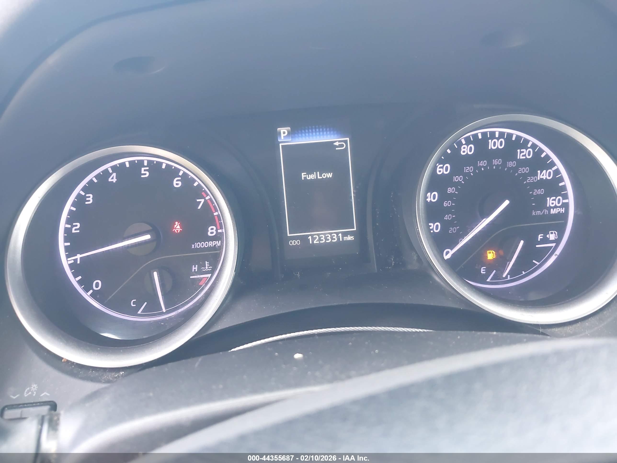 TOYOTA CAMRY image 7