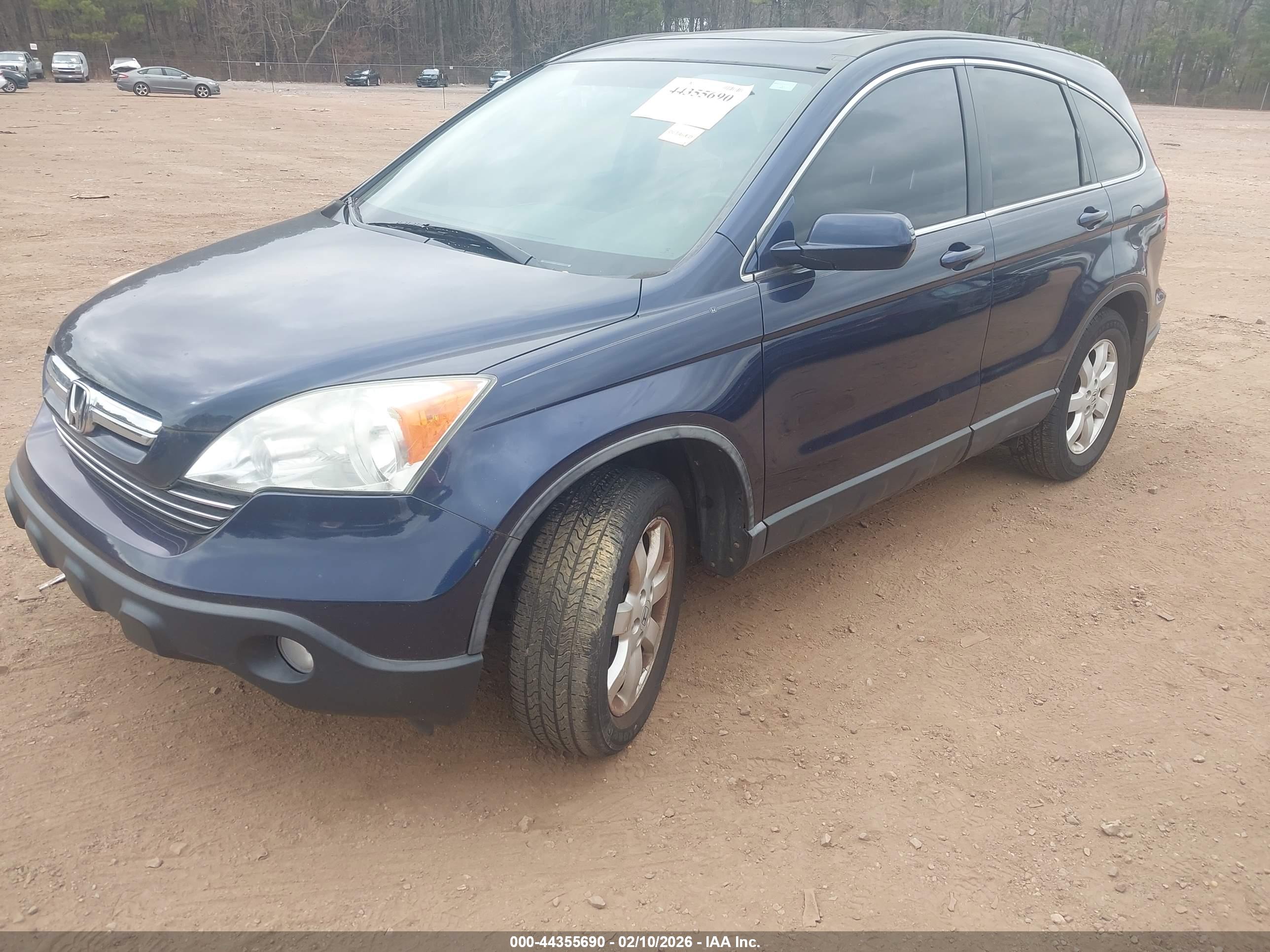 HONDA CR-V image 2