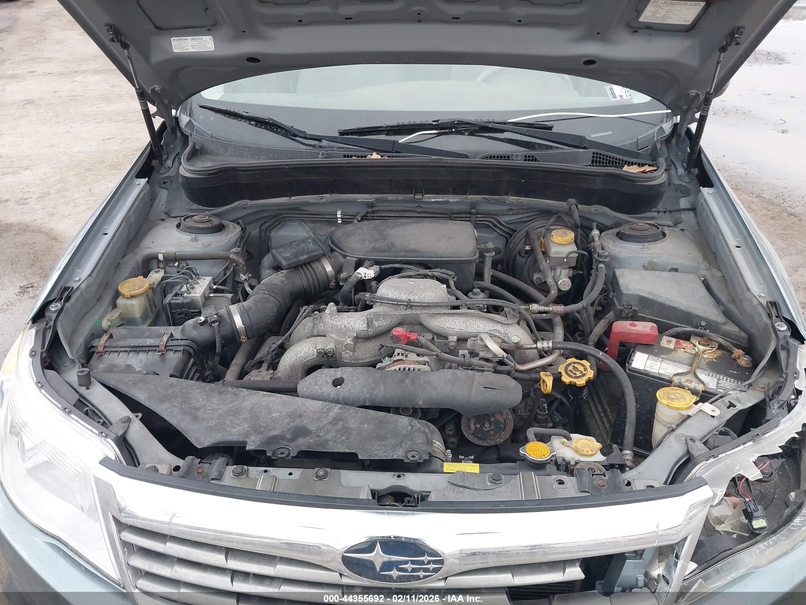 SUBARU FORESTER image 10