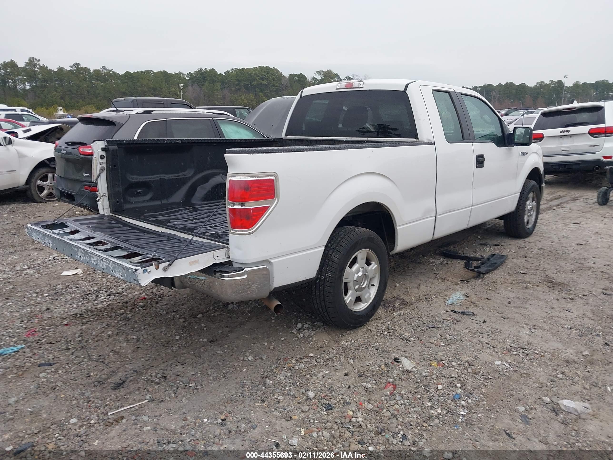 FORD F-150 image 4