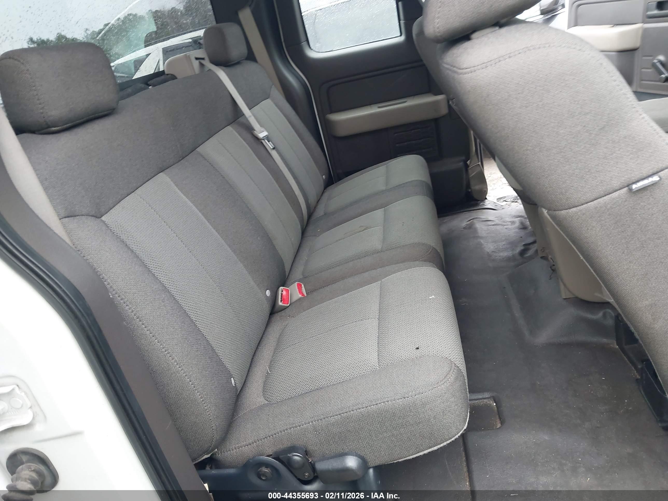 FORD F-150 image 8