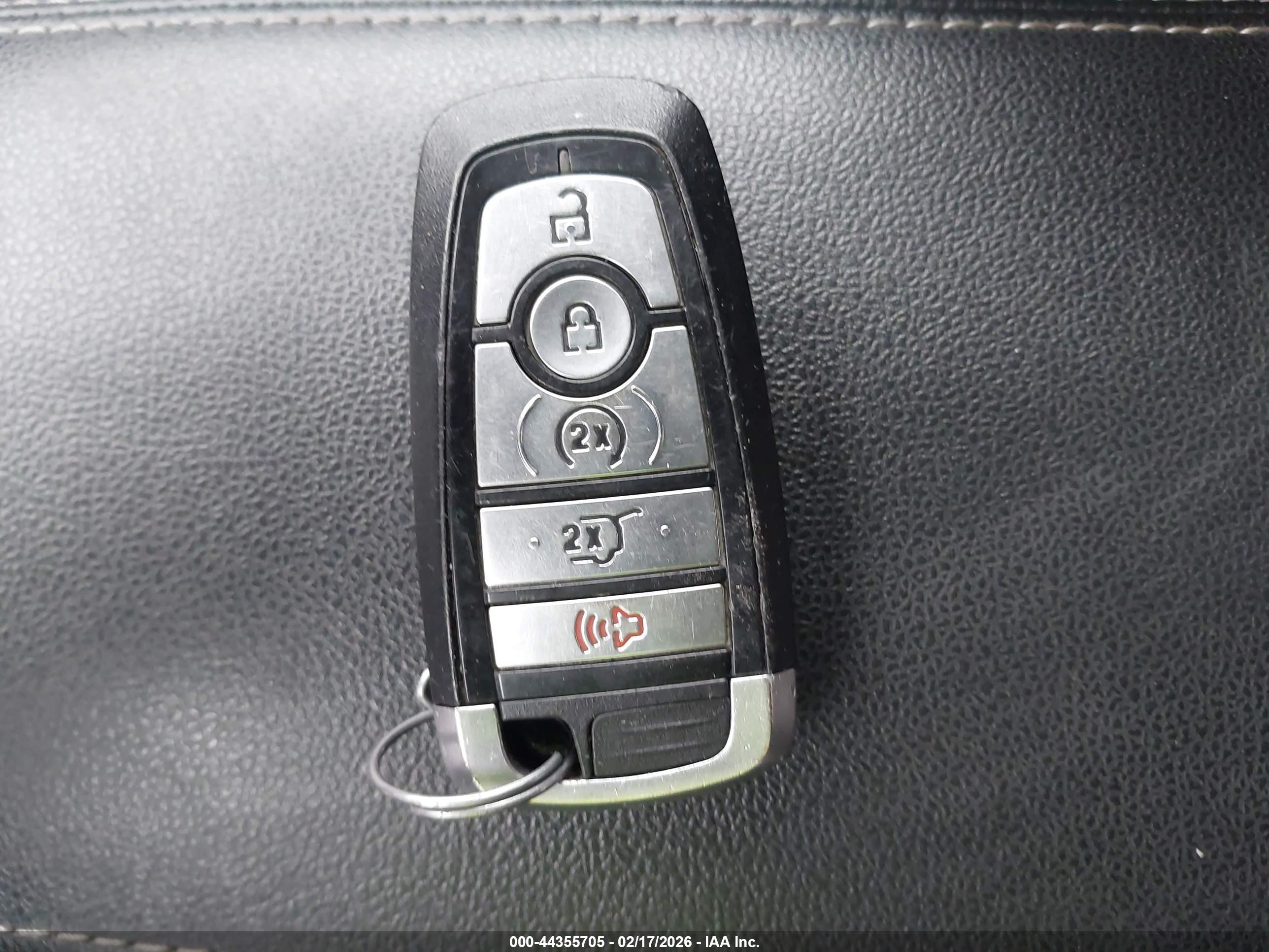 FORD ESCAPE image 11