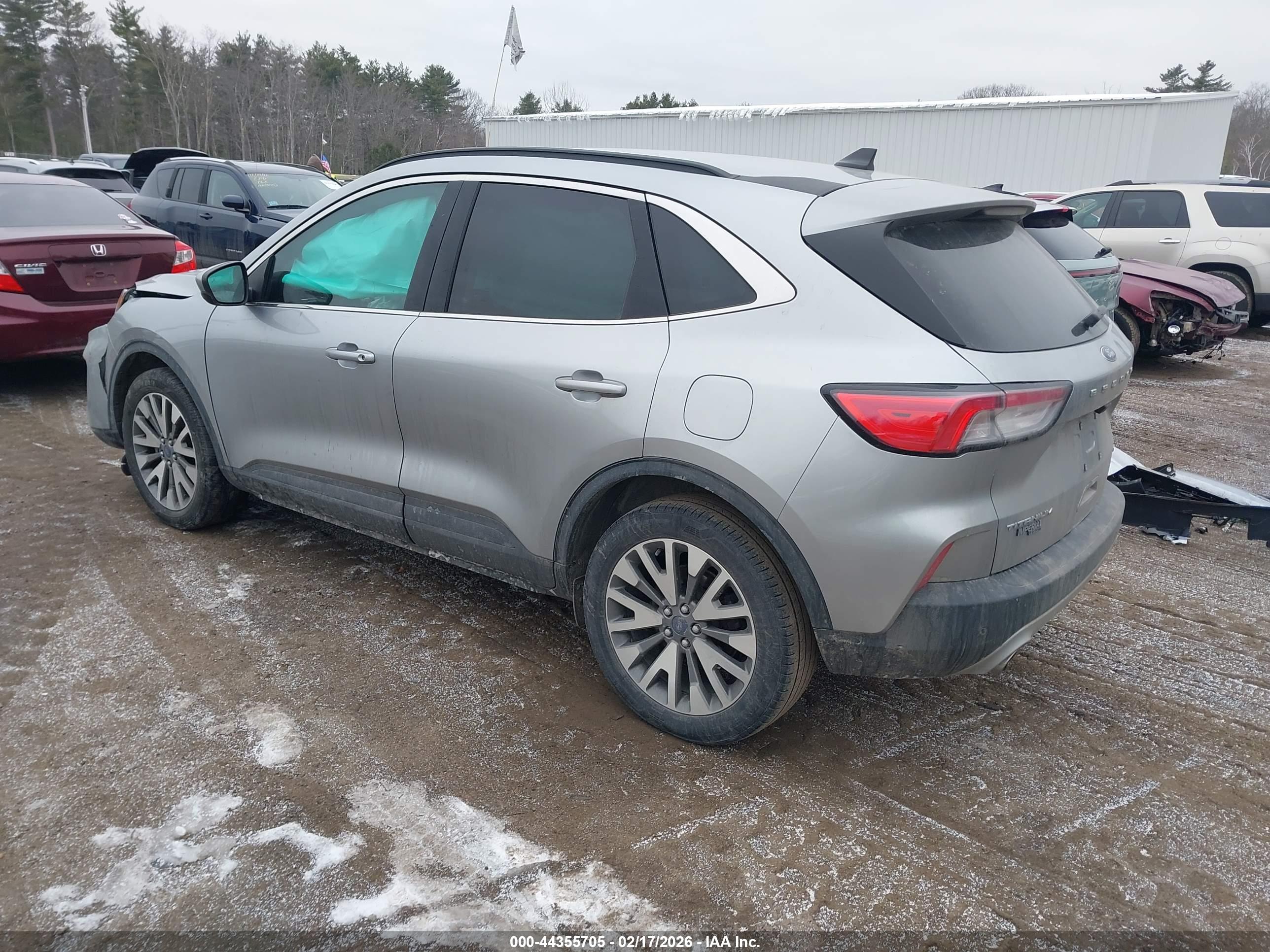 FORD ESCAPE image 3