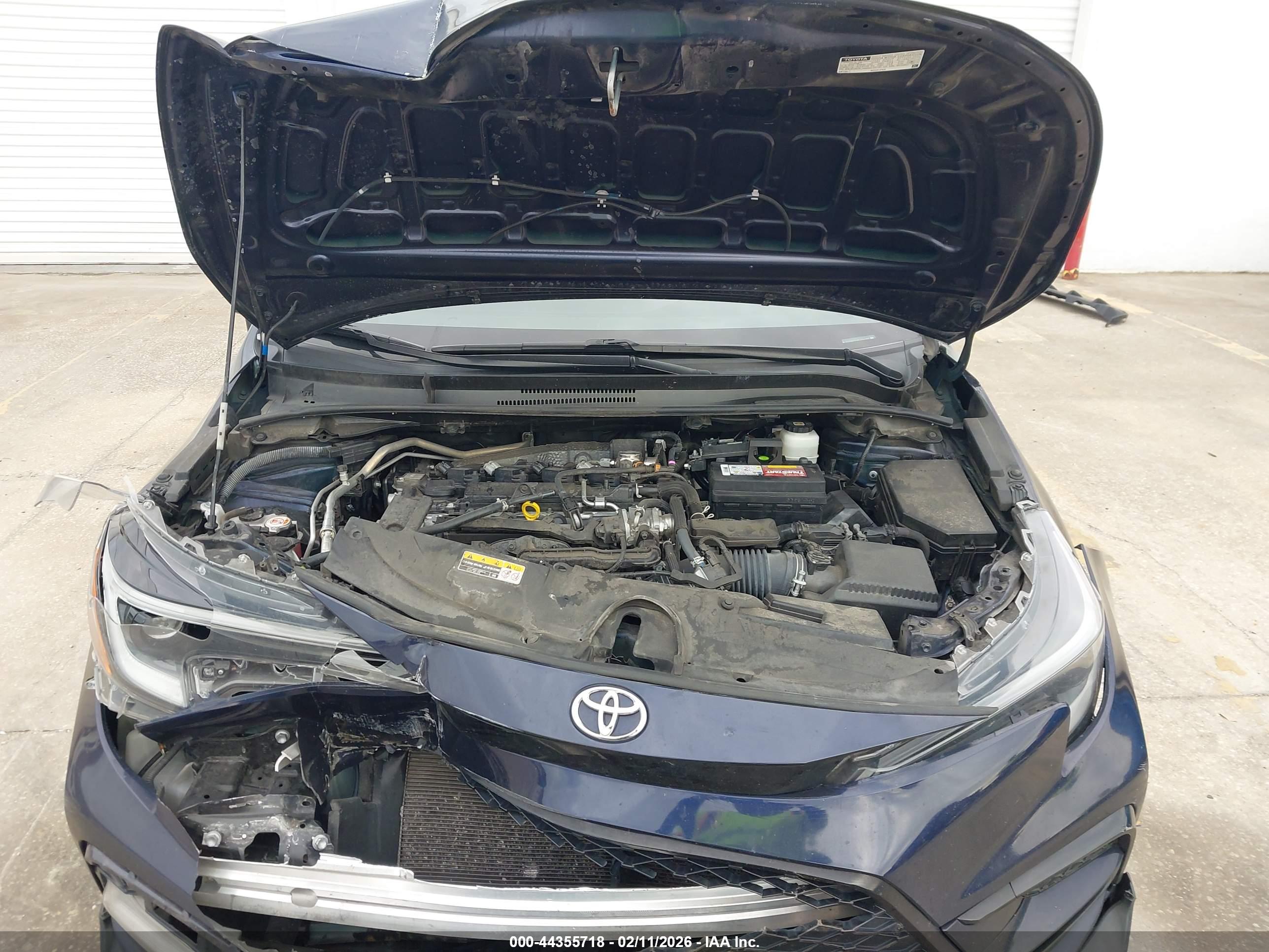 TOYOTA COROLLA image 10