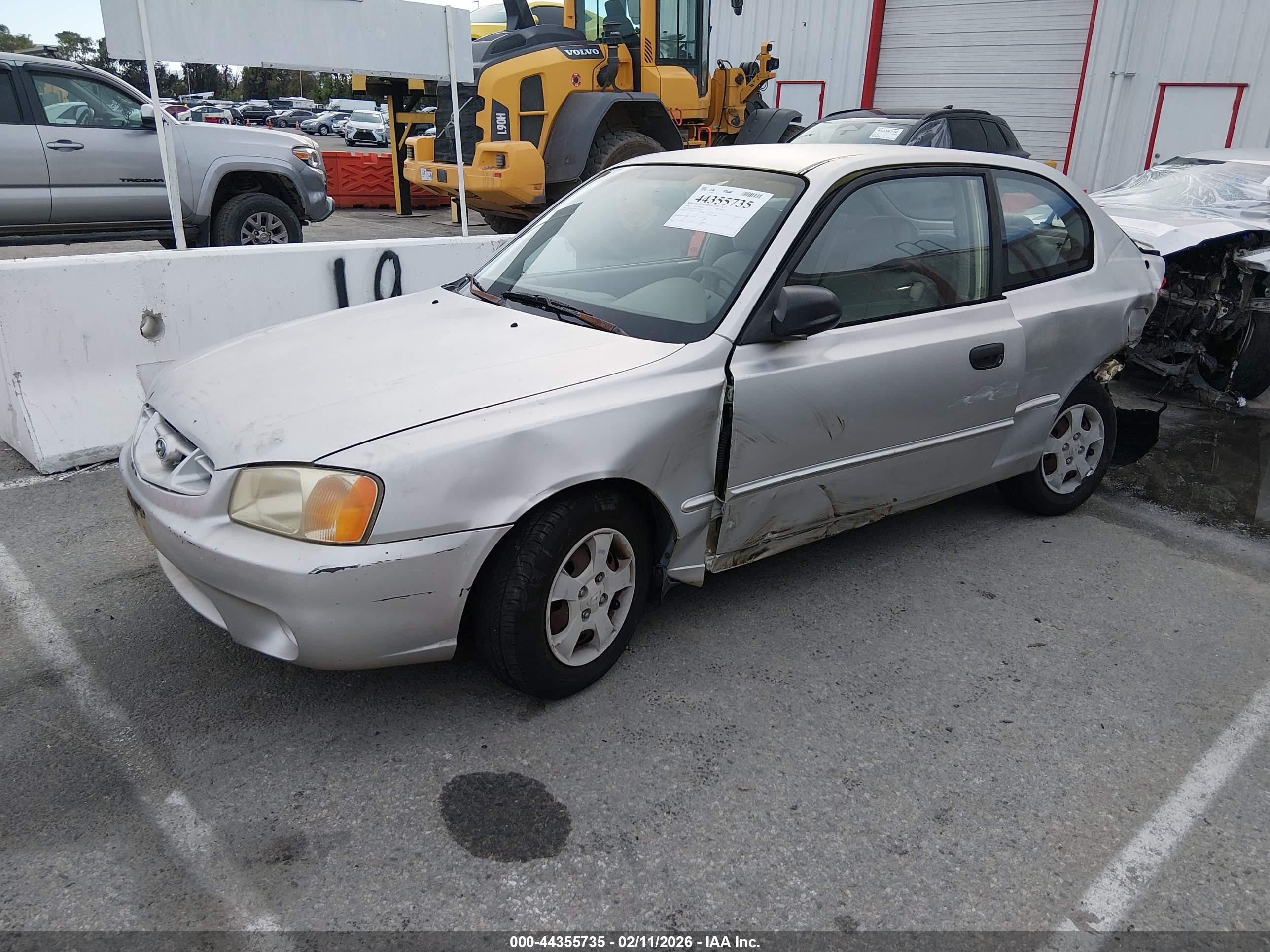HYUNDAI ACCENT image 2
