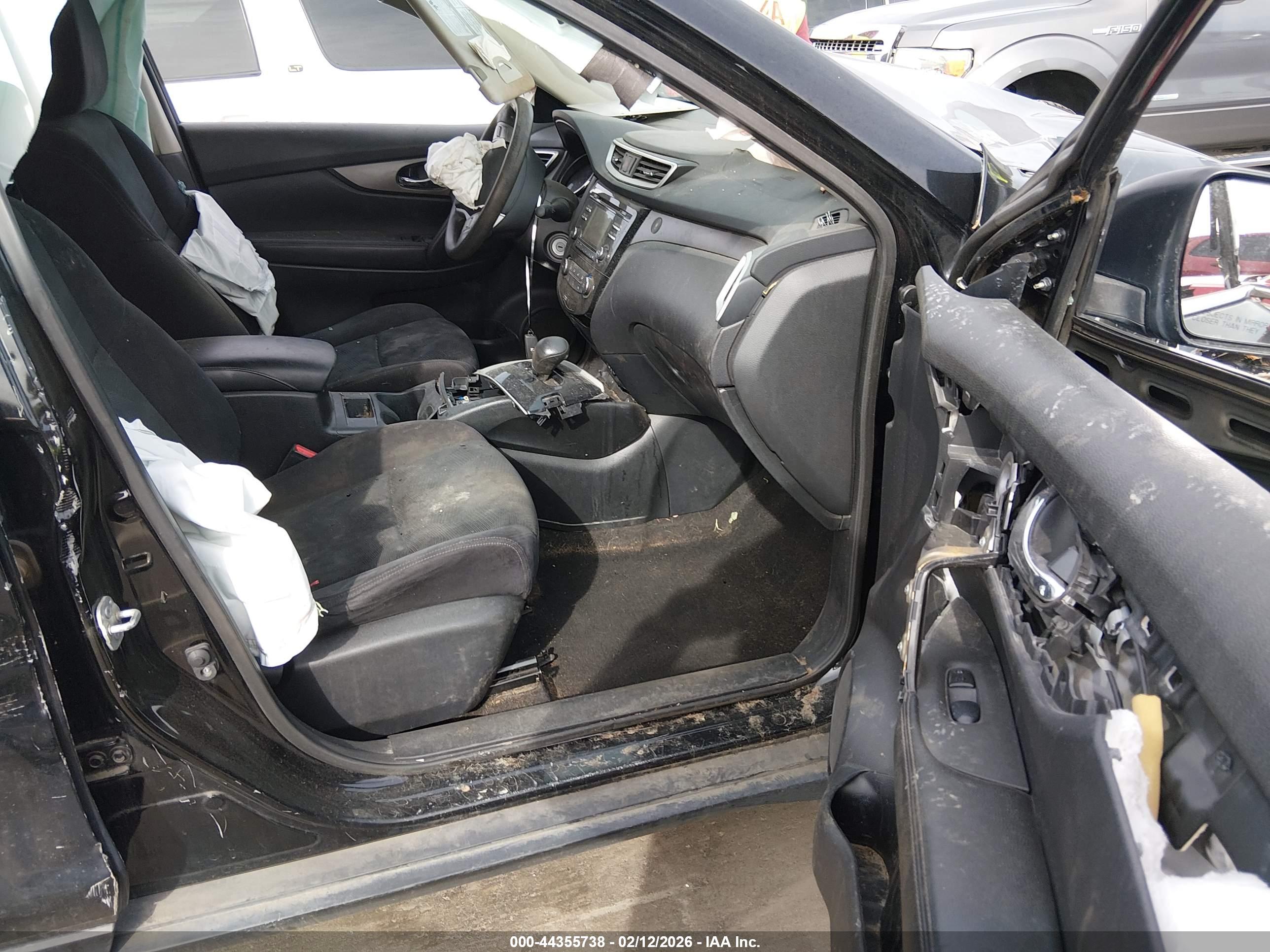 NISSAN ROGUE image 5