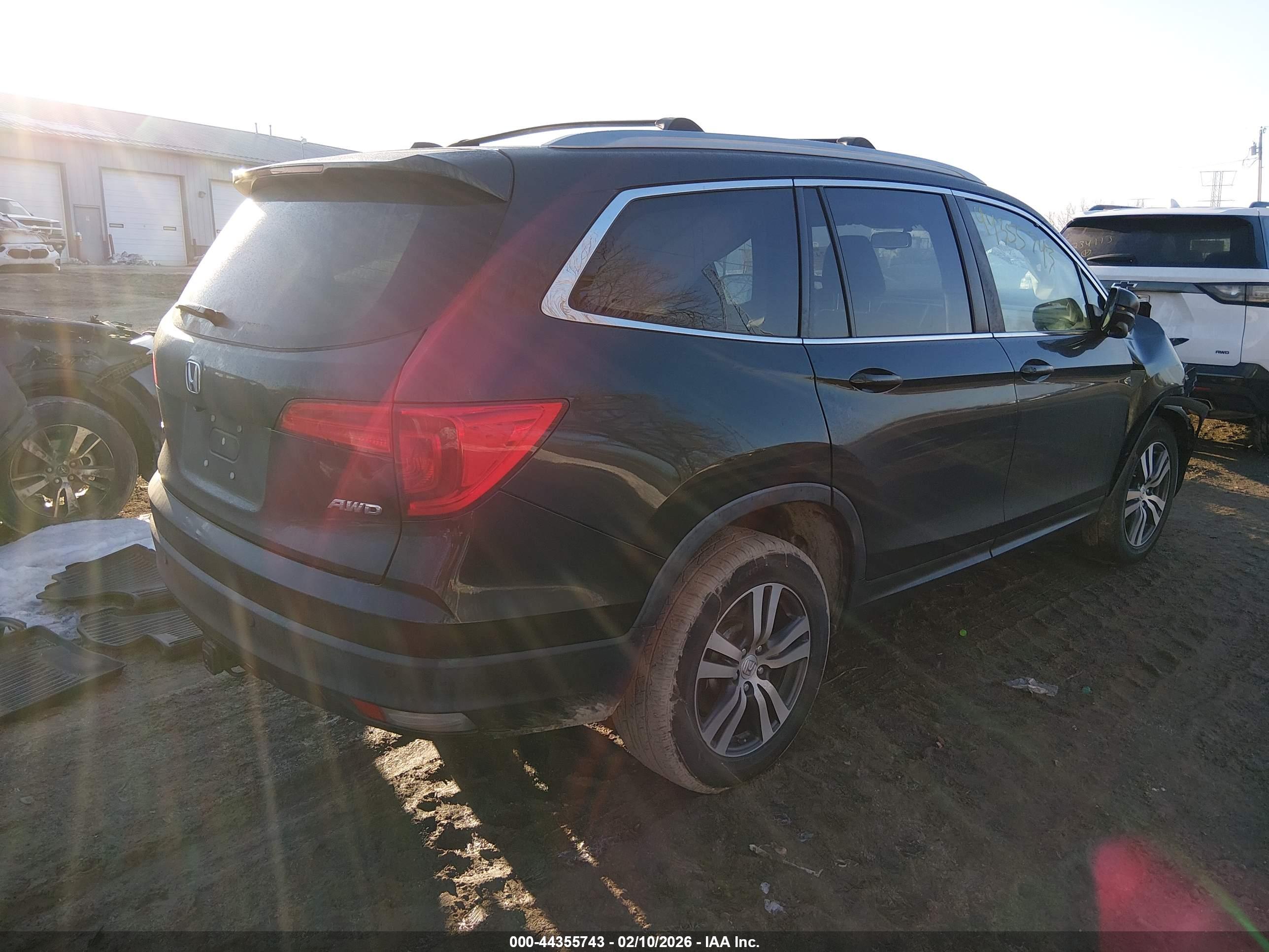 HONDA PILOT image 4
