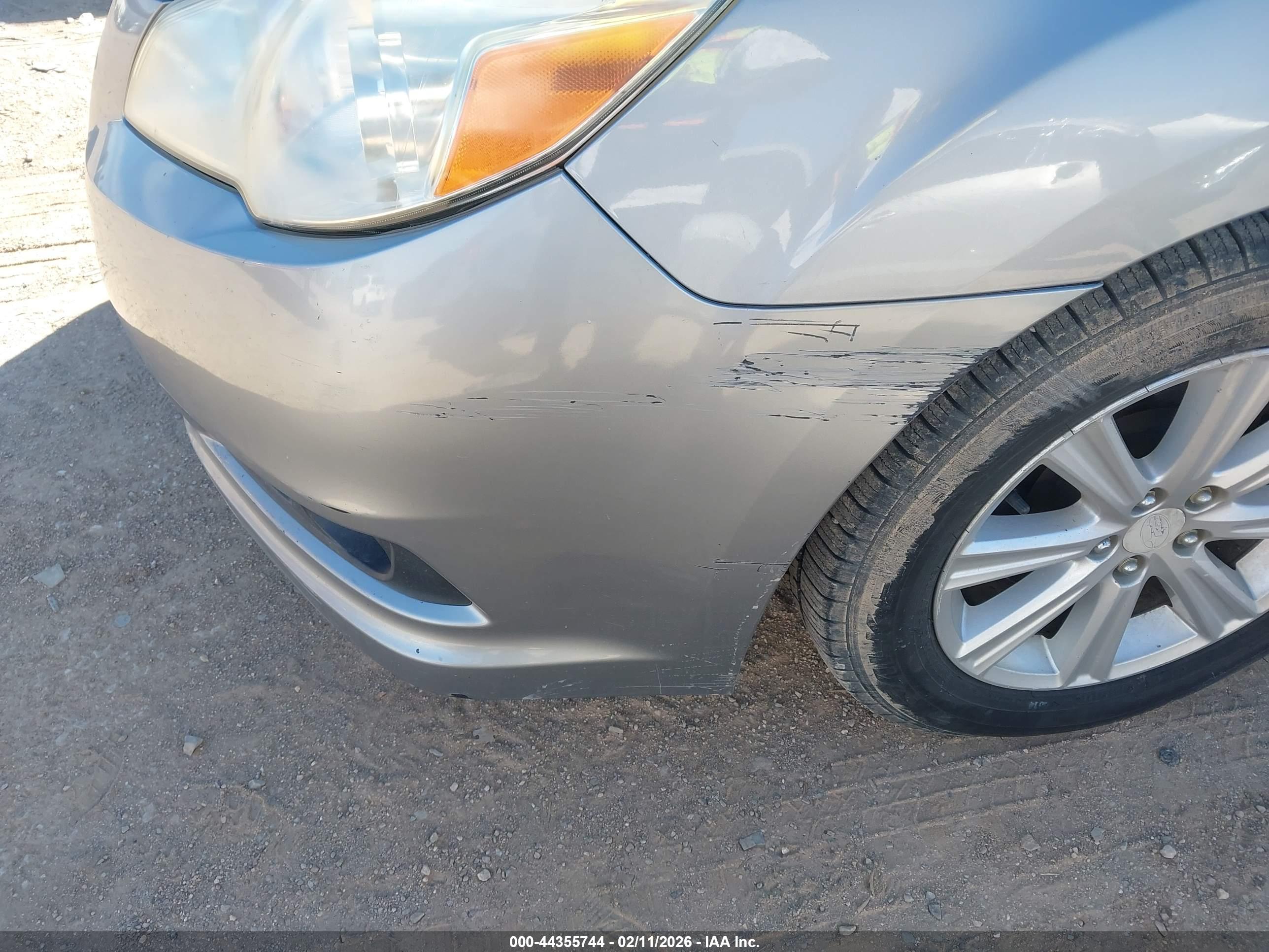 SUBARU LEGACY image 6