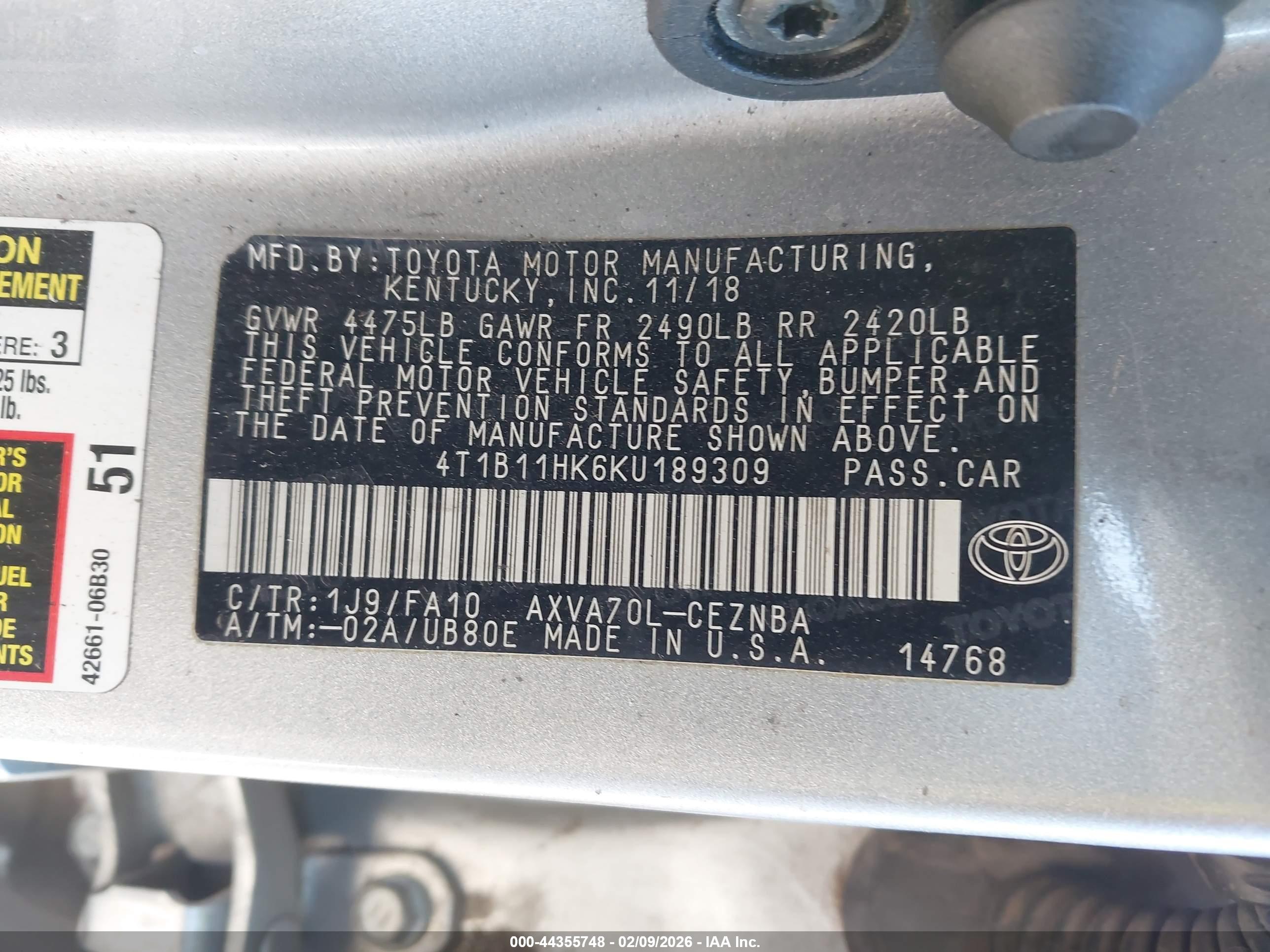 TOYOTA CAMRY image 9