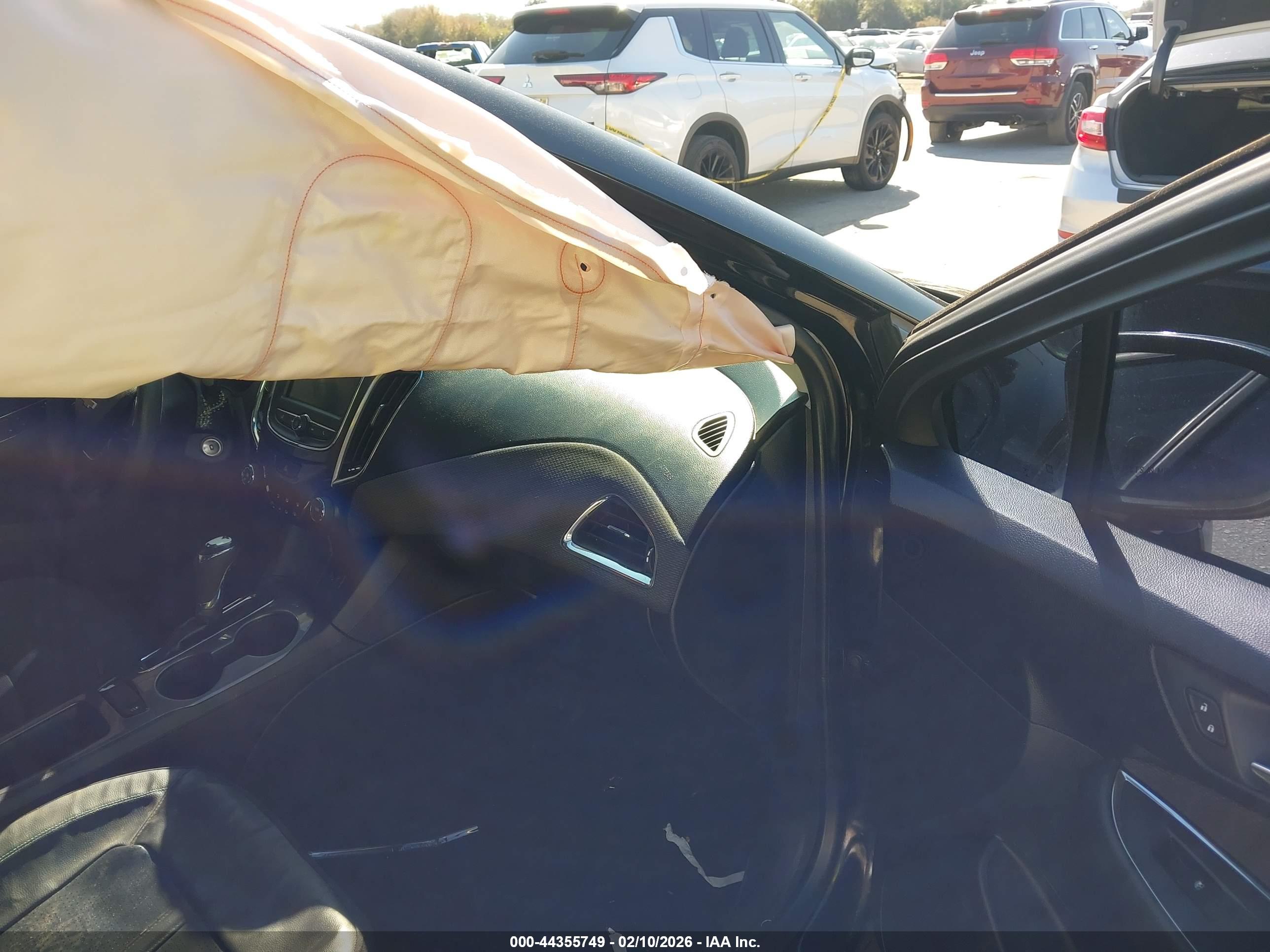 CHEVROLET CRUZE image 5