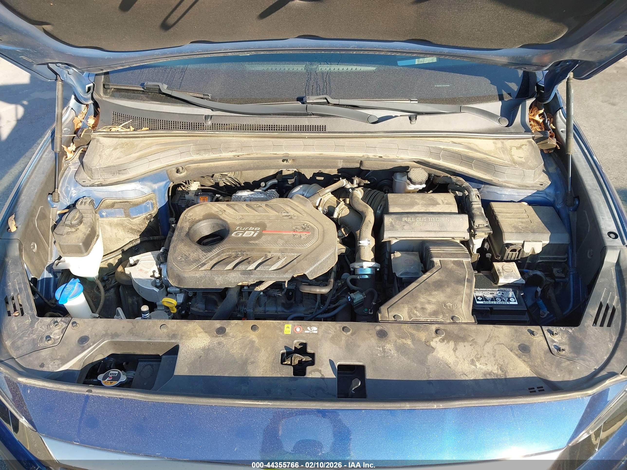 HYUNDAI SANTA image 10