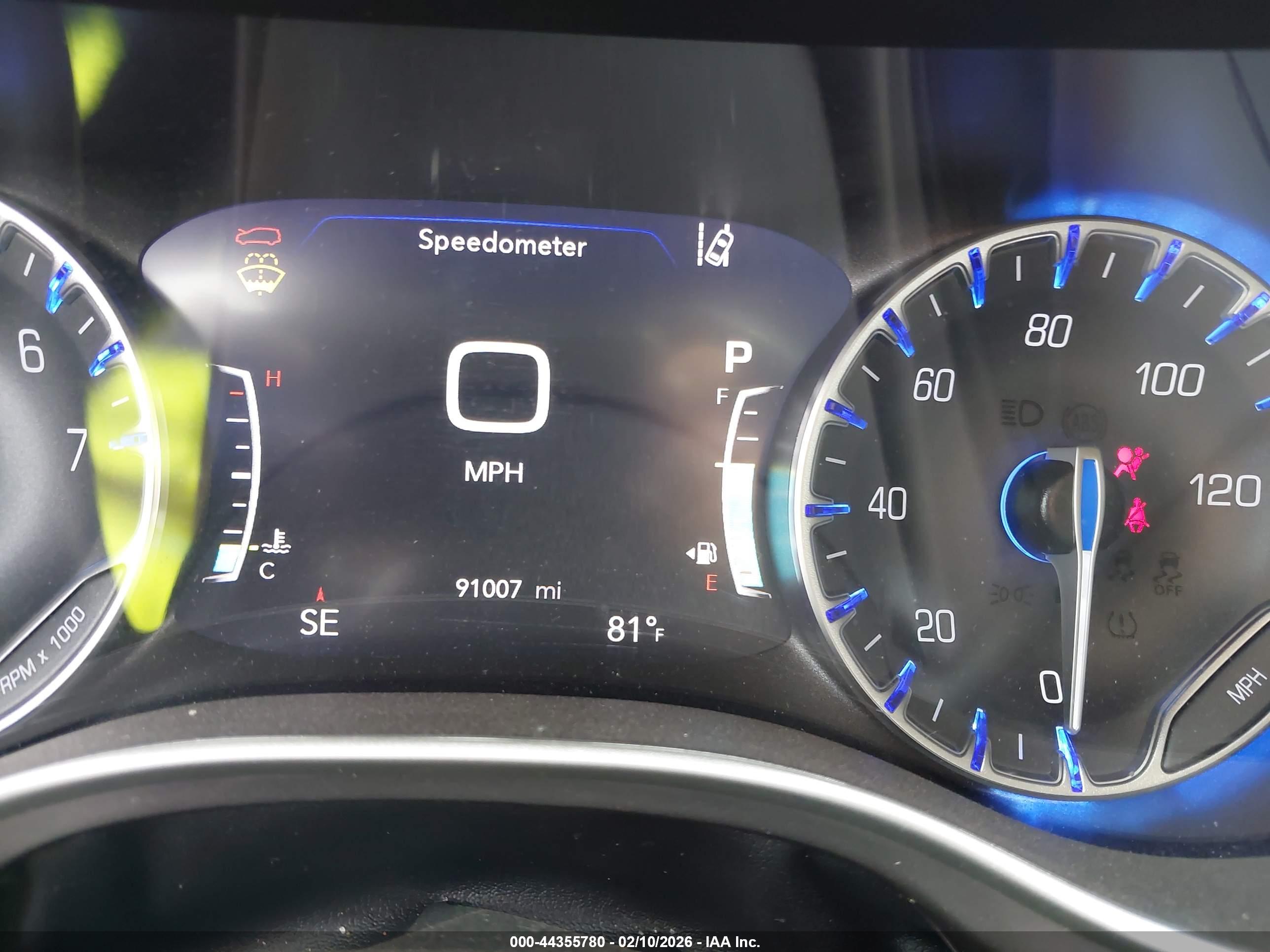 CHRYSLER PACIFICA image 7