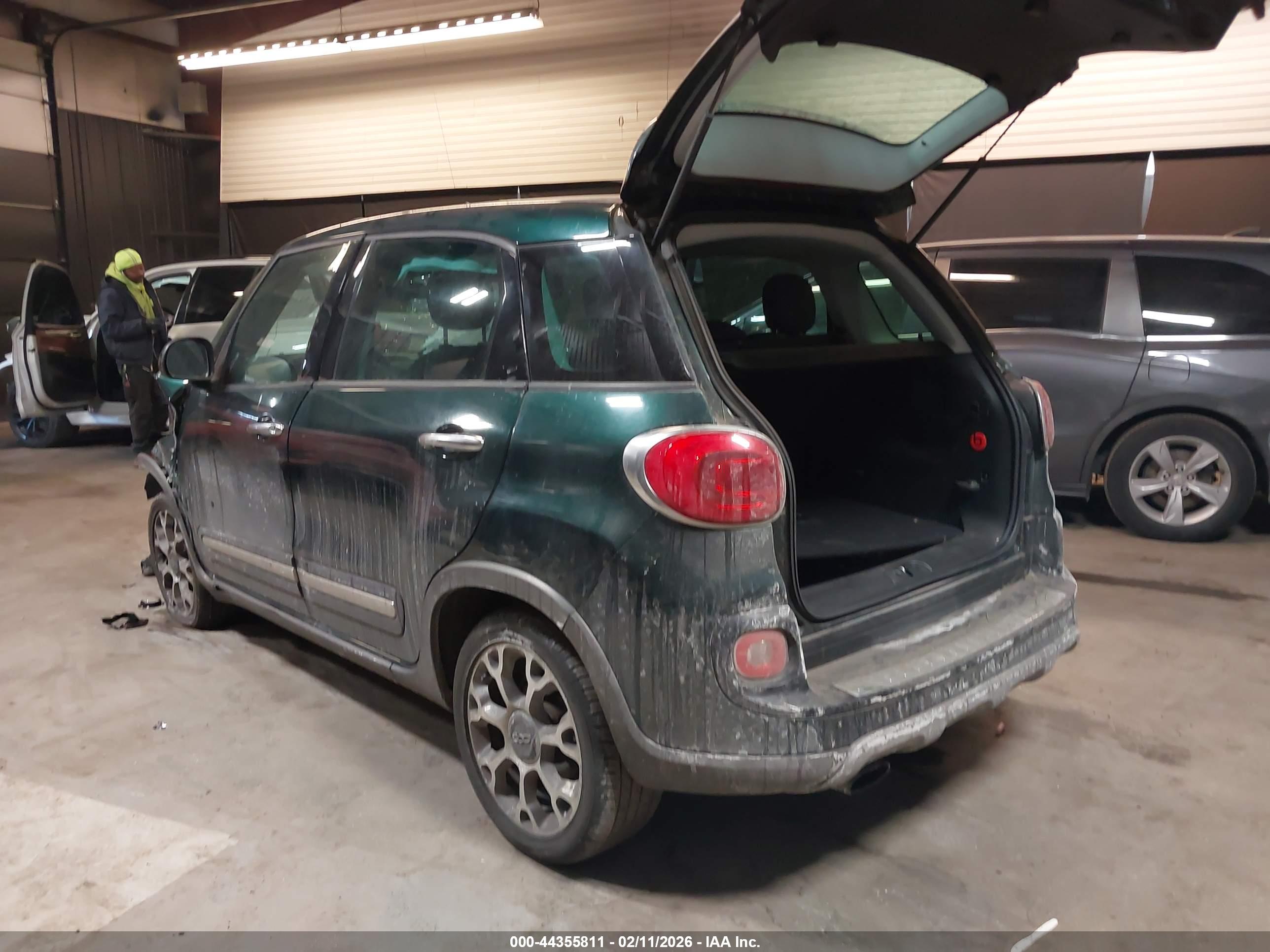 FIAT 500L image 3