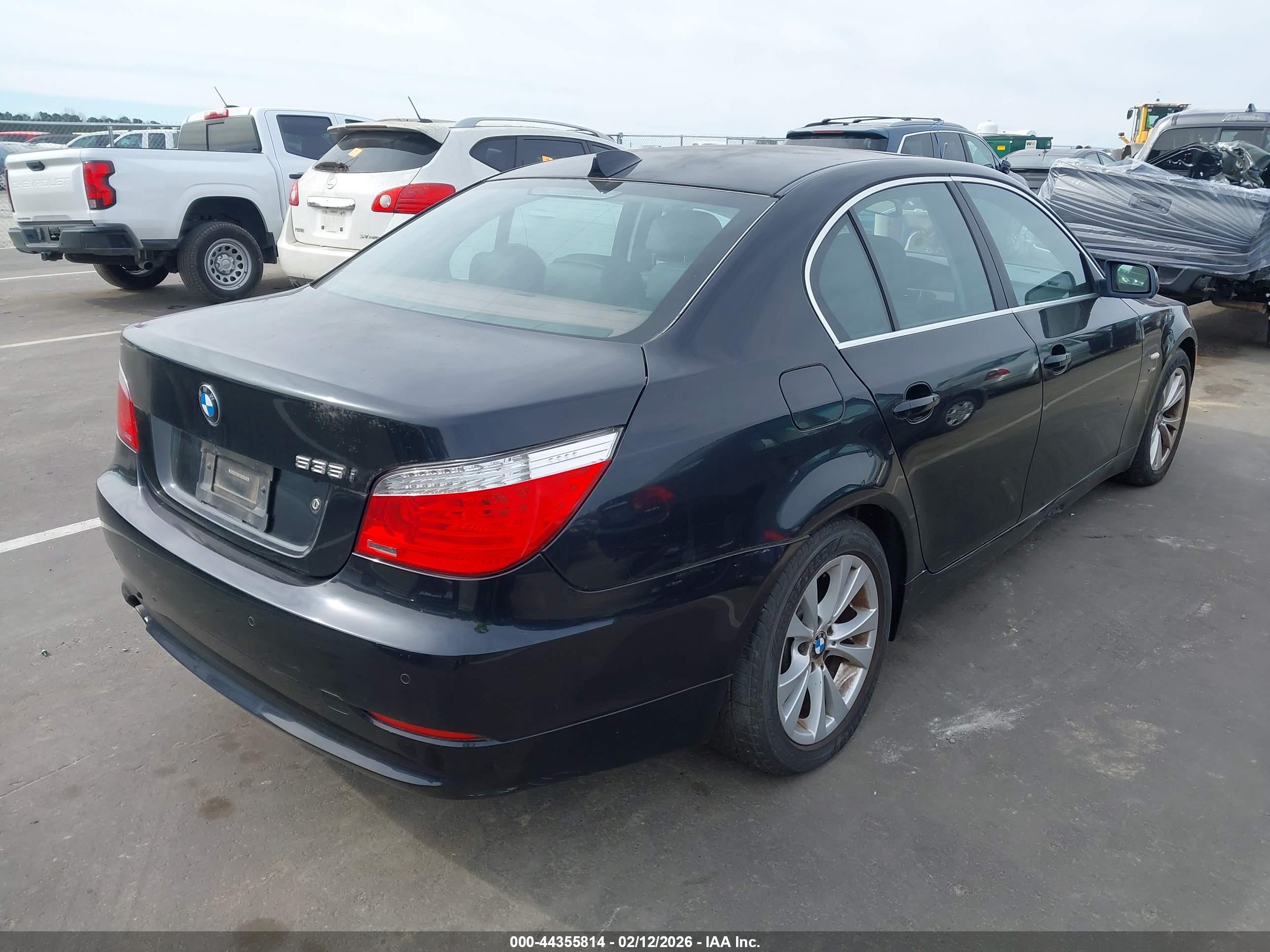BMW 535I image 4