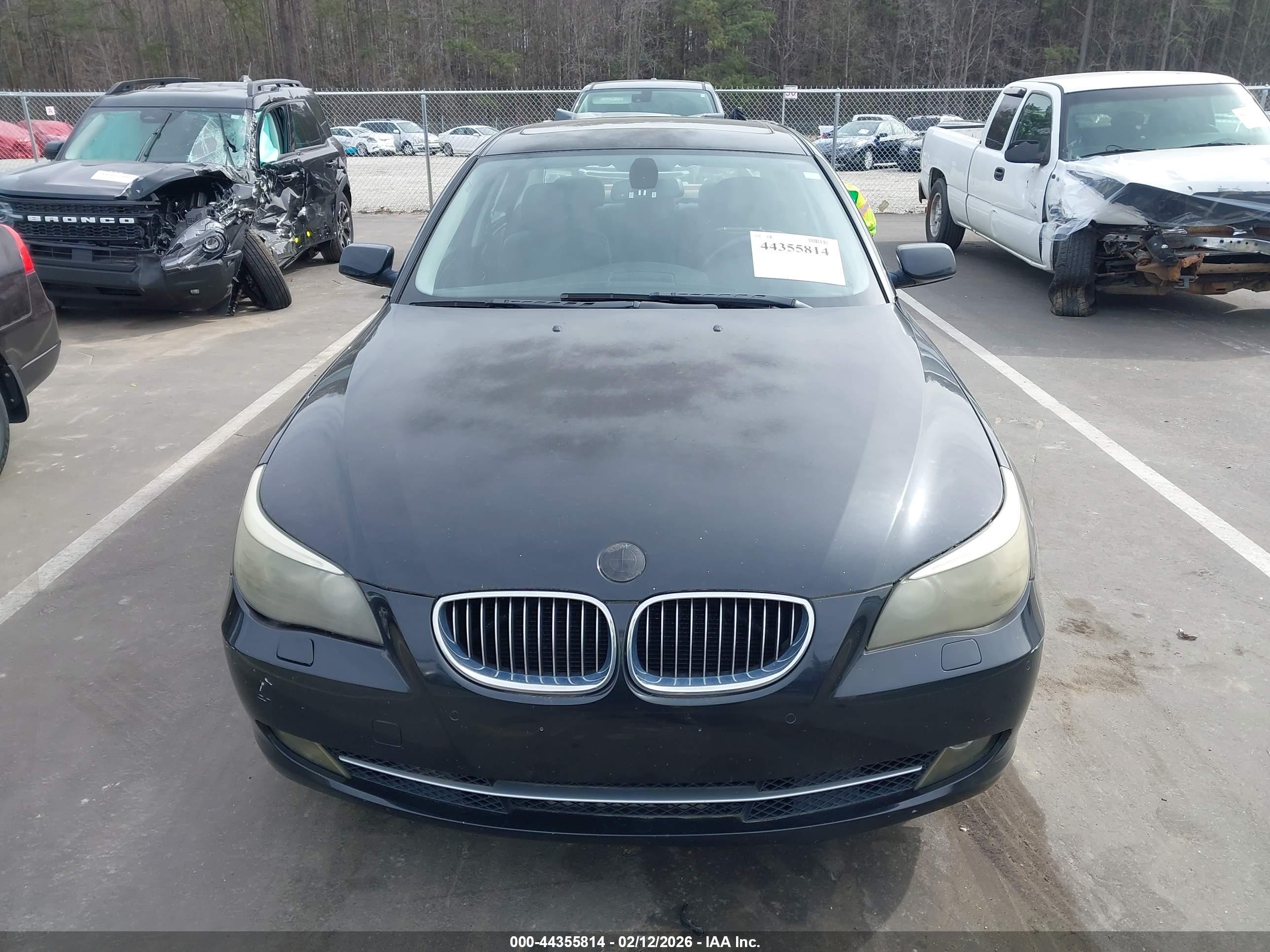 BMW 535I image 6