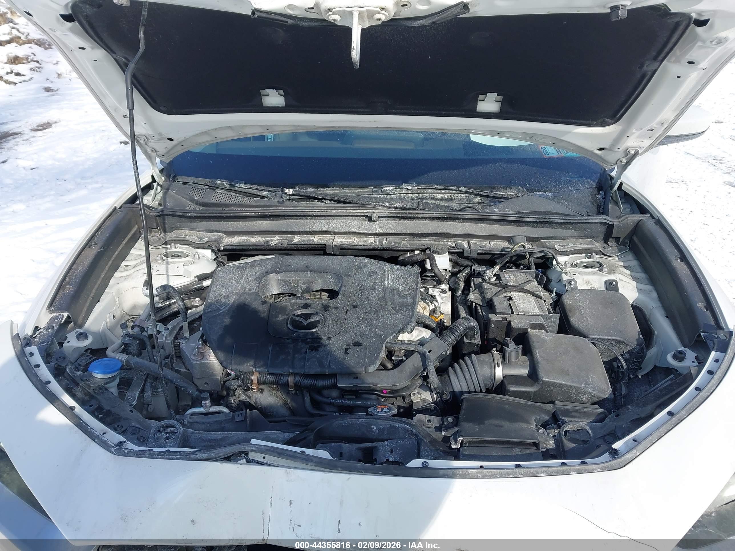 MAZDA CX-30 image 10
