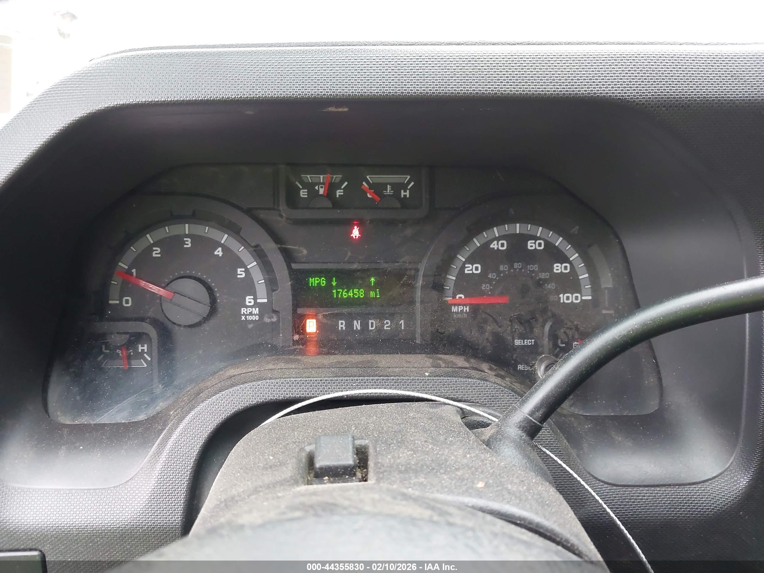 FORD E-350 image 7