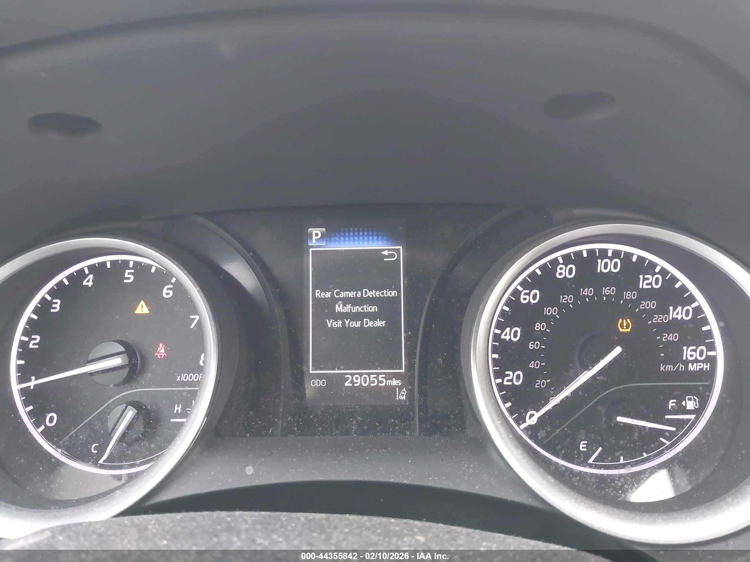 TOYOTA CAMRY image 7
