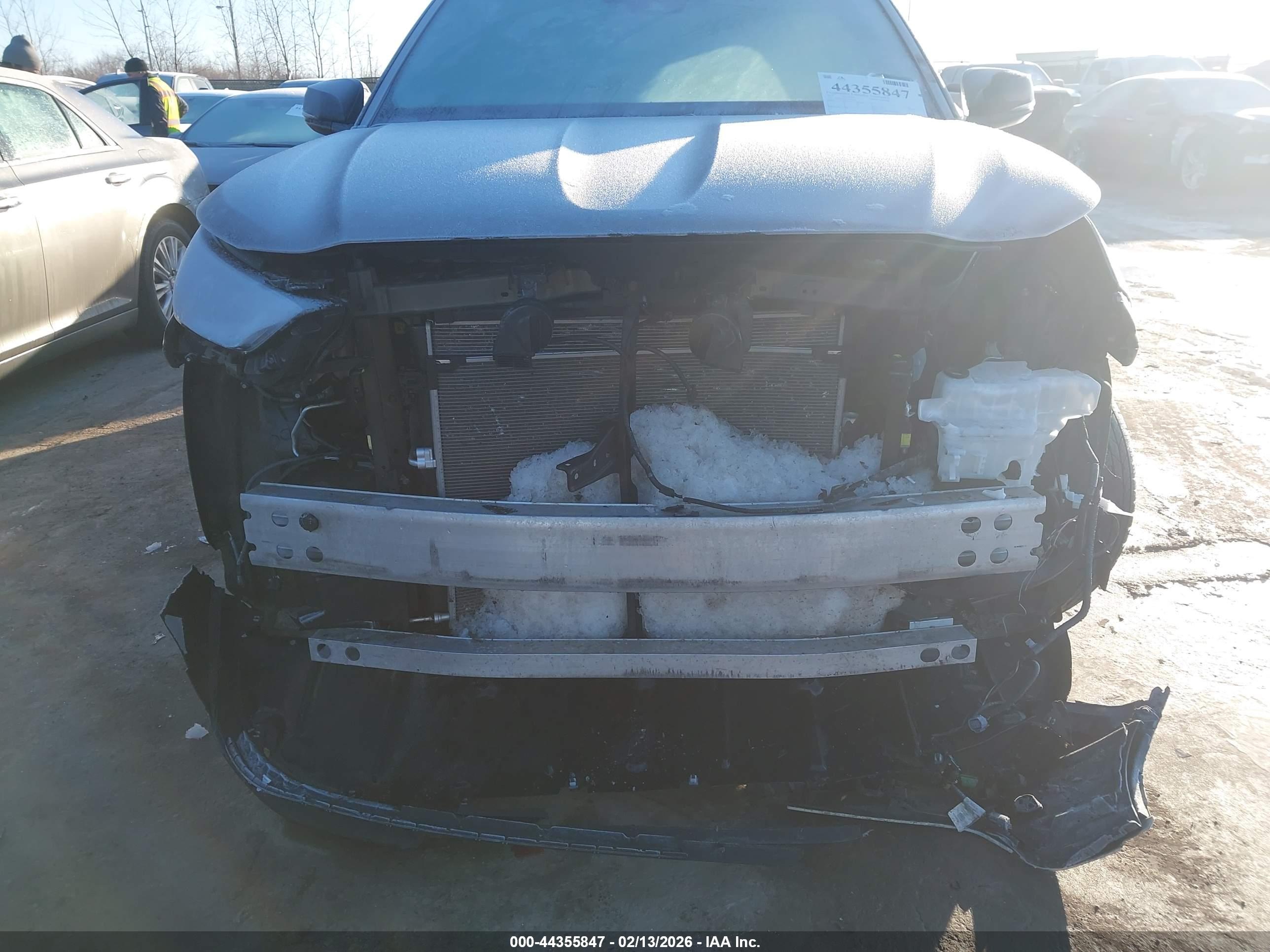 TOYOTA HIGHLANDER image 6