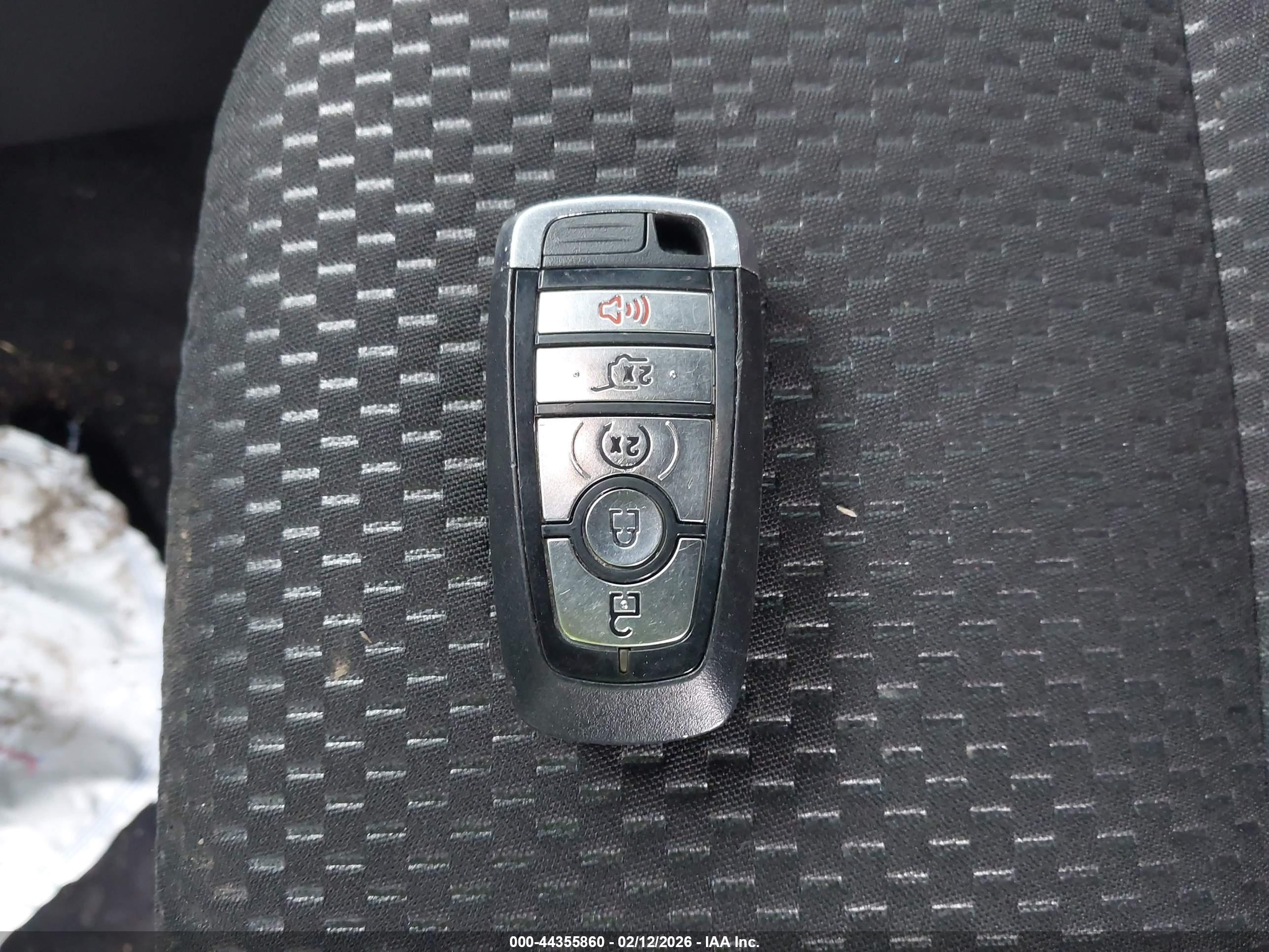 FORD ESCAPE image 11