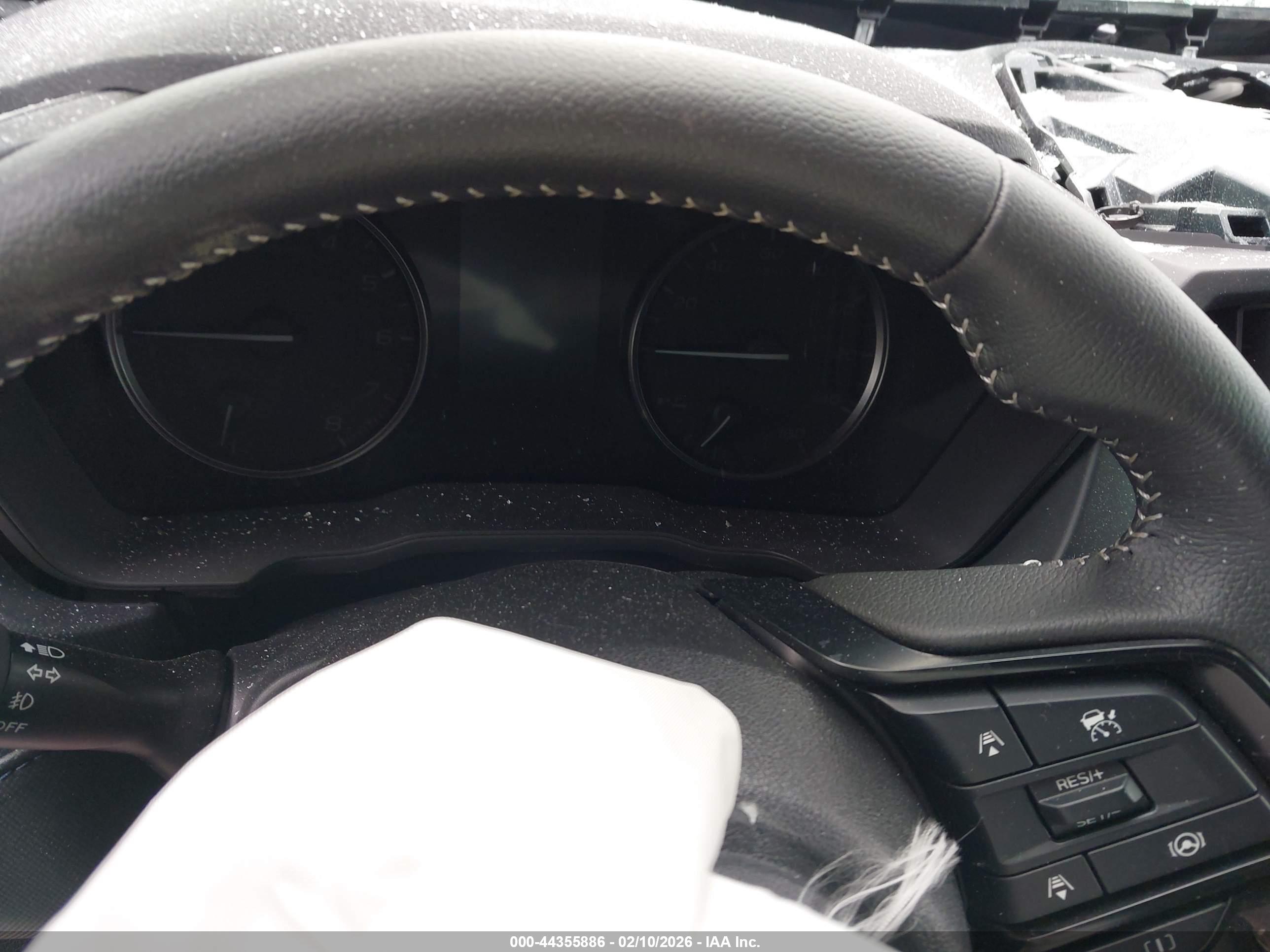 SUBARU FORESTER image 7