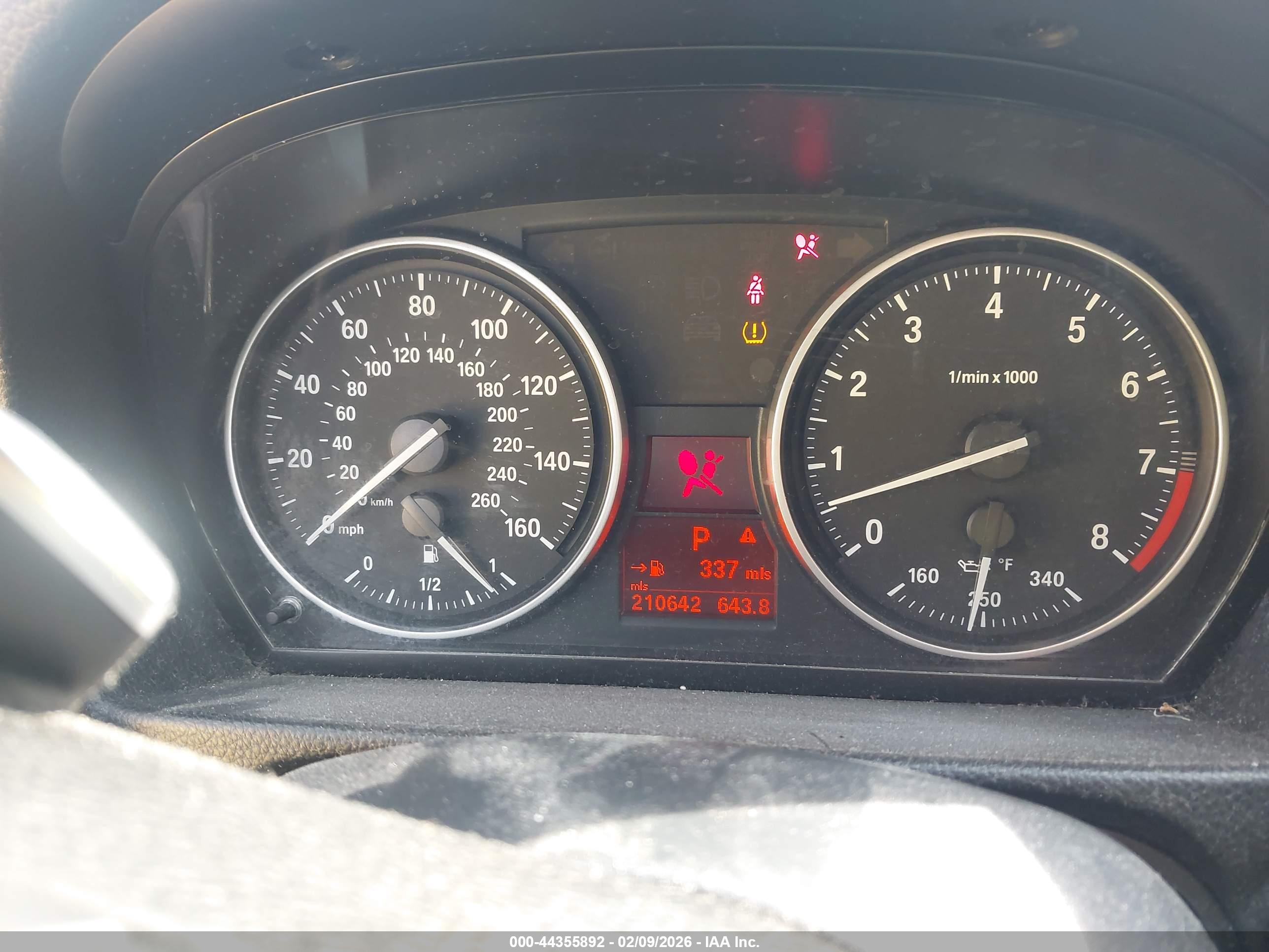 BMW 335I image 7
