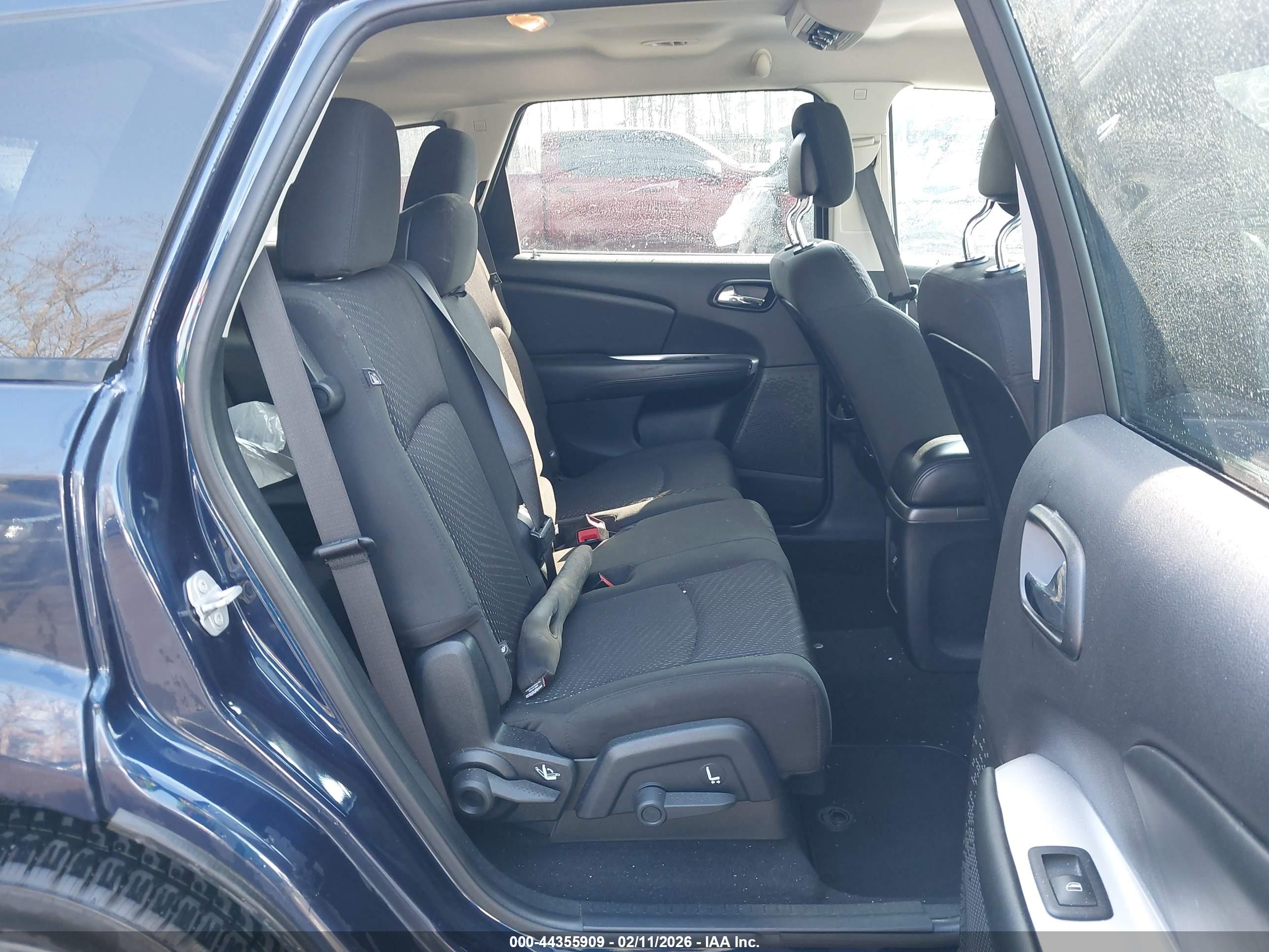 DODGE JOURNEY image 8