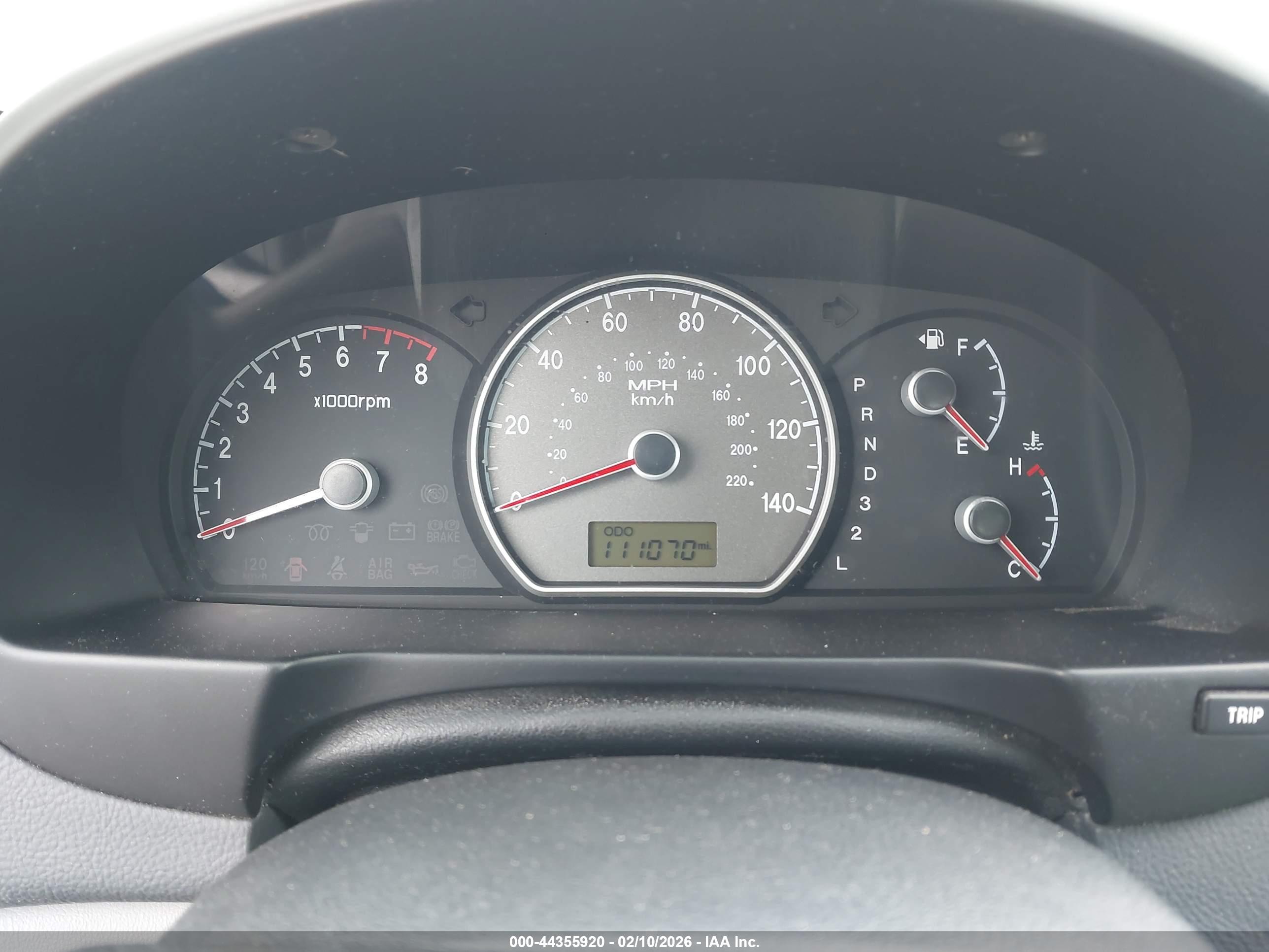 HYUNDAI ELANTRA image 7