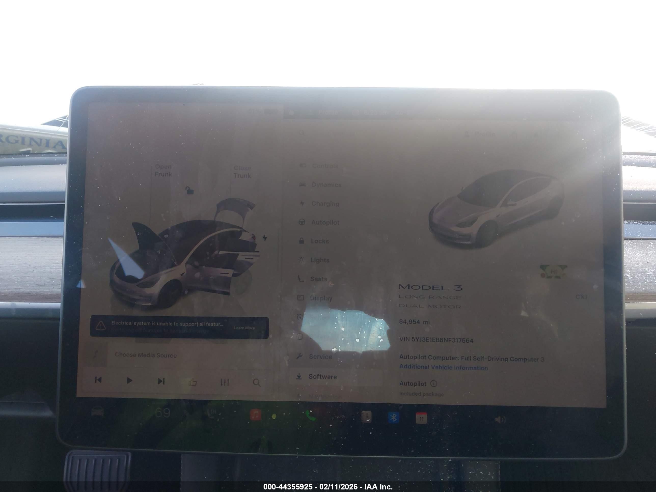 TESLA MODEL image 7