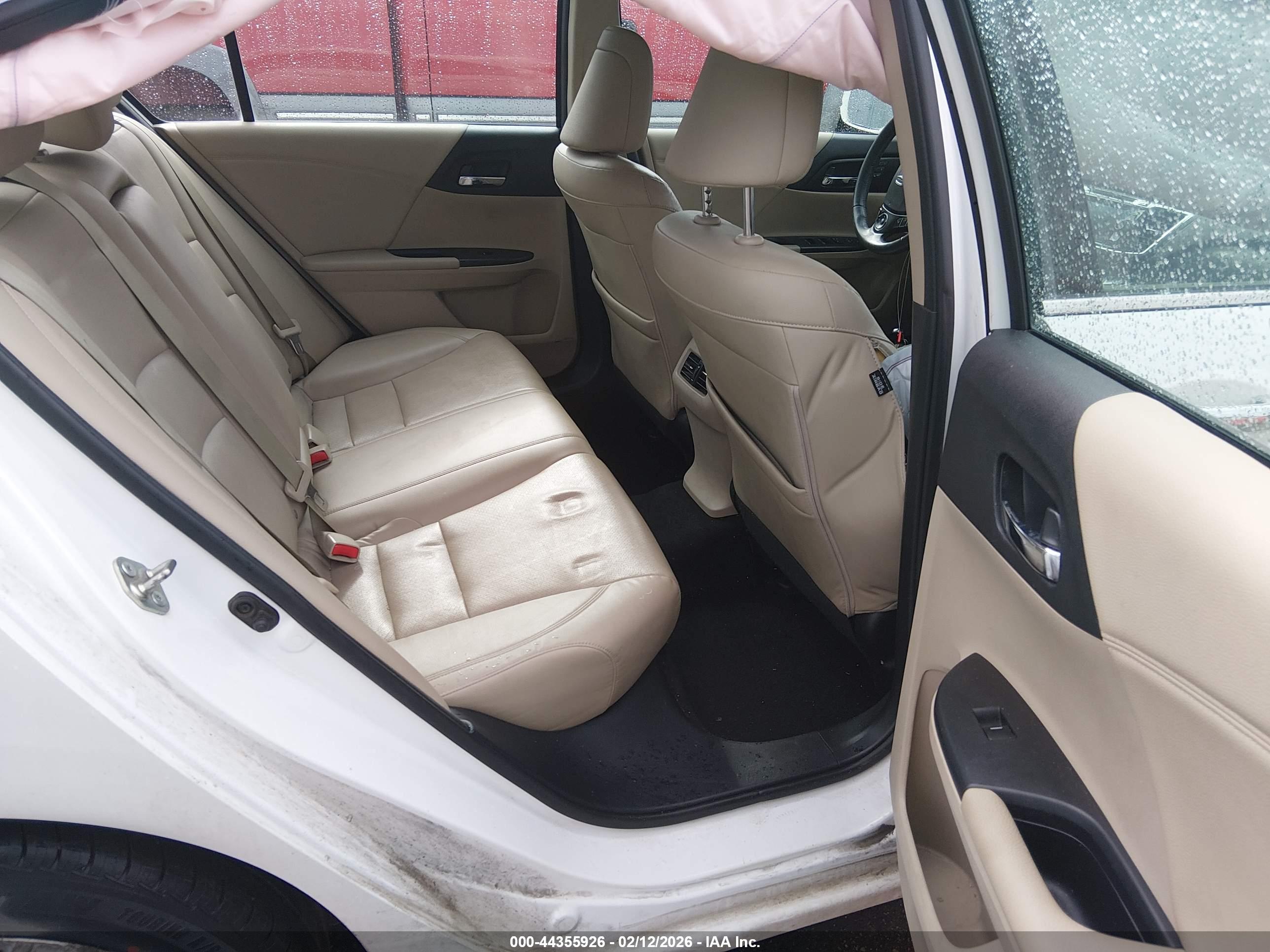 HONDA ACCORD image 8