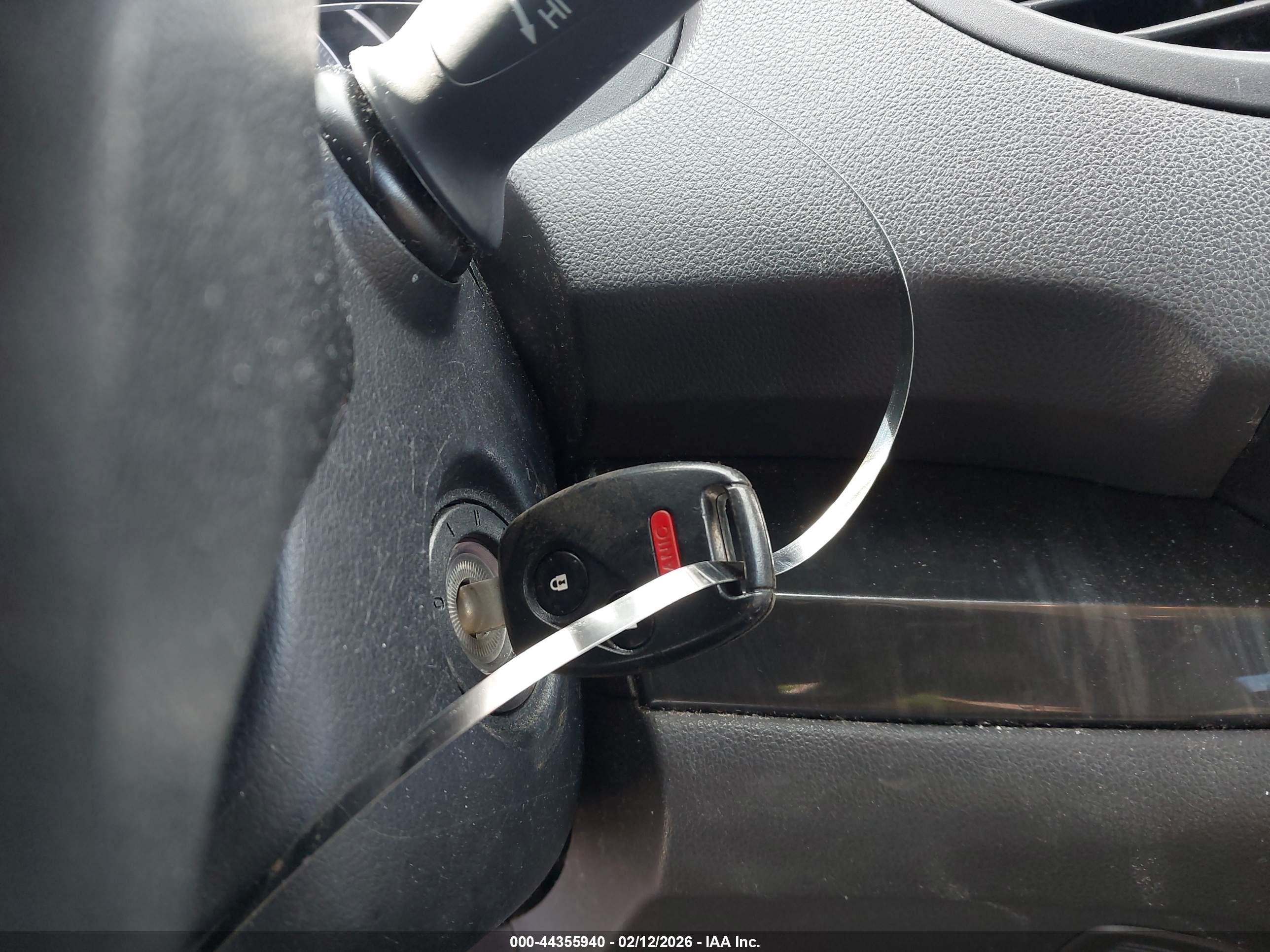 HONDA CR-V image 11