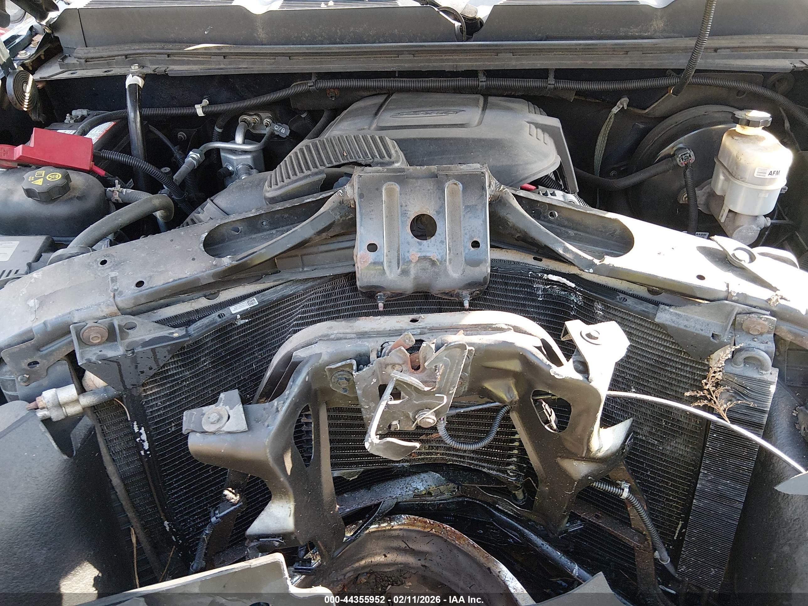 CHEVROLET SILVERADO image 10