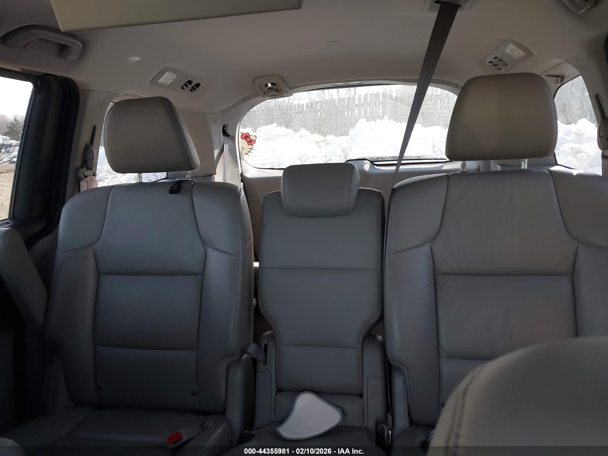 HONDA ODYSSEY image 8