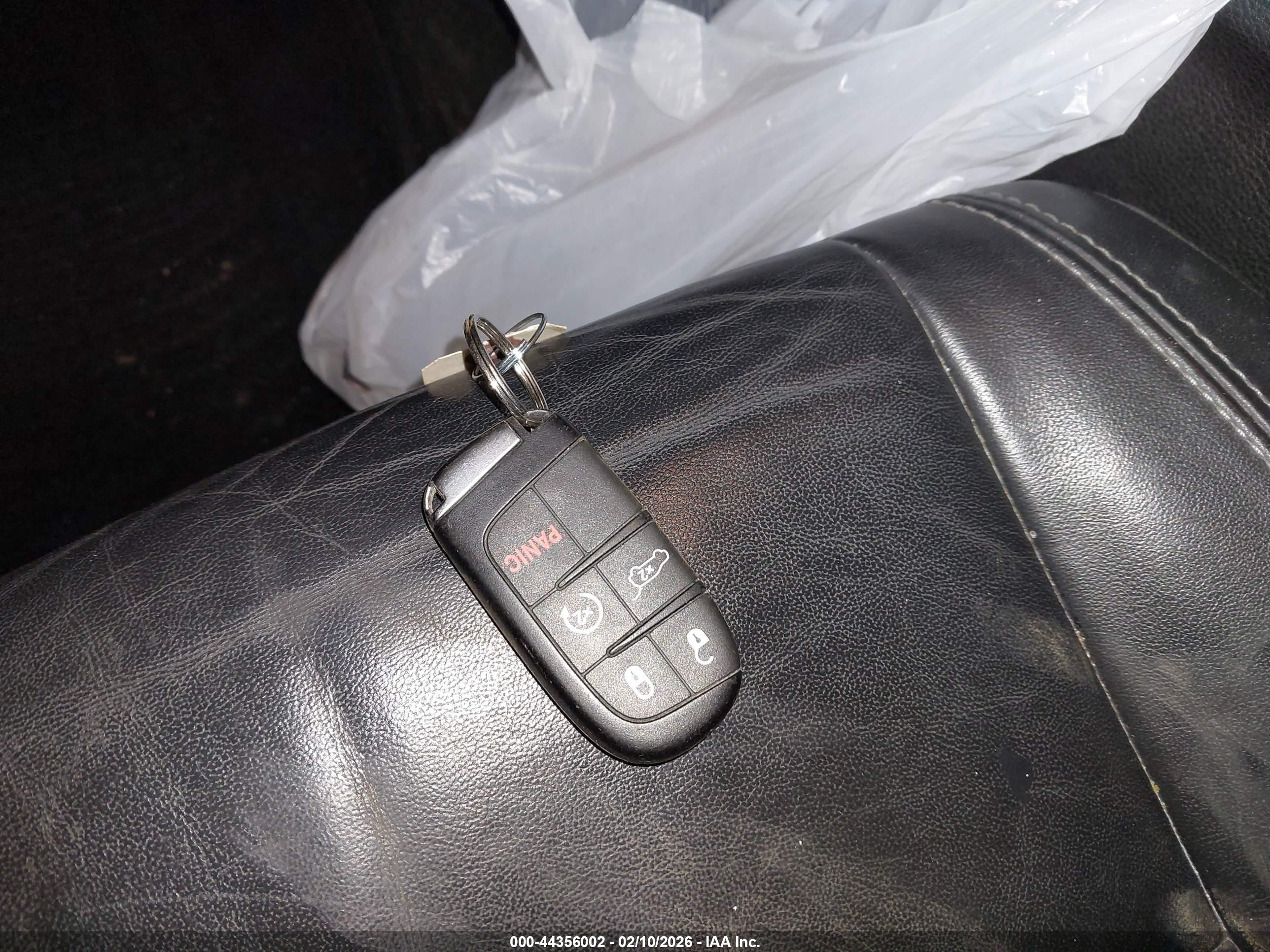 JEEP GRAND image 11