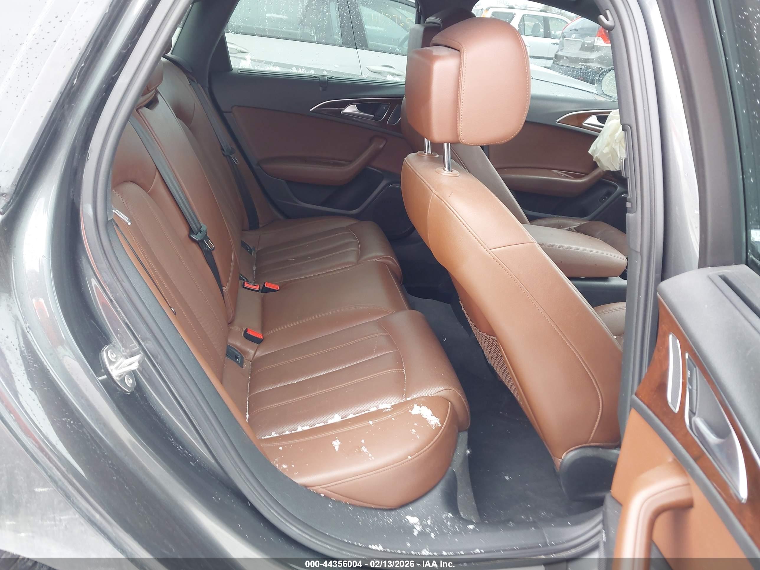 AUDI A6 image 8