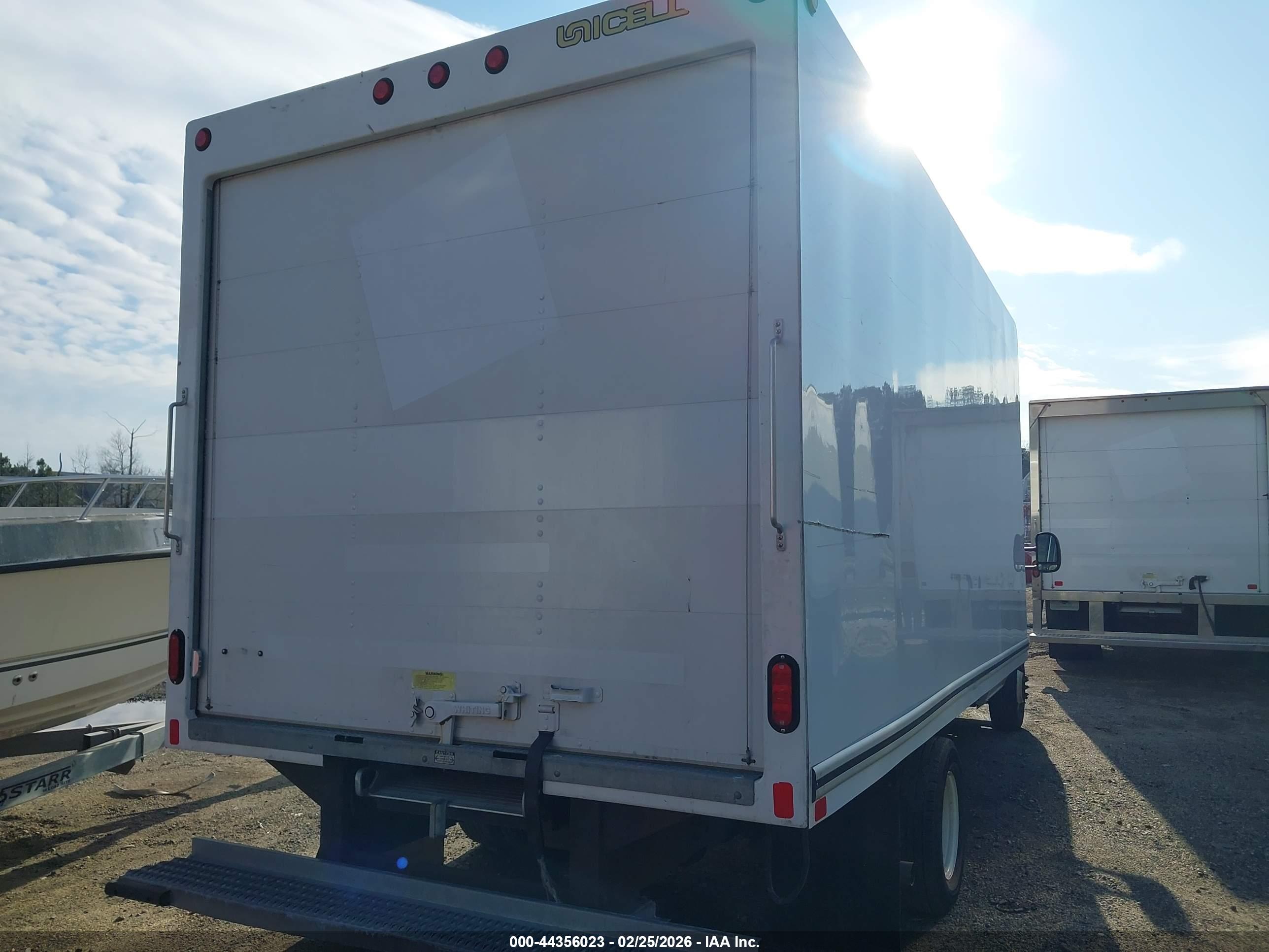 FORD E-350 image 4