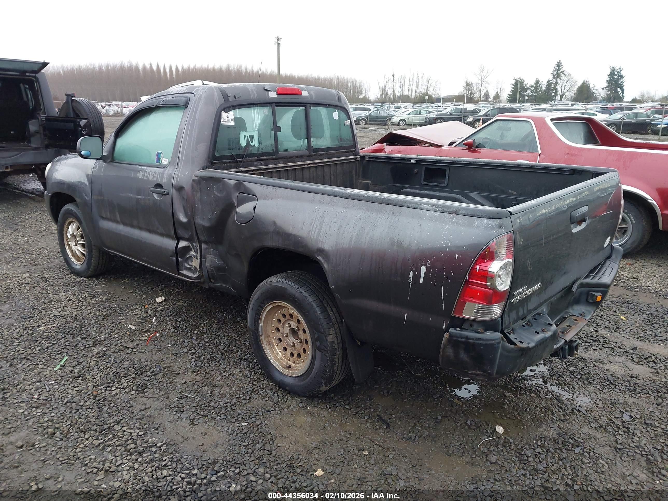TOYOTA TACOMA image 3