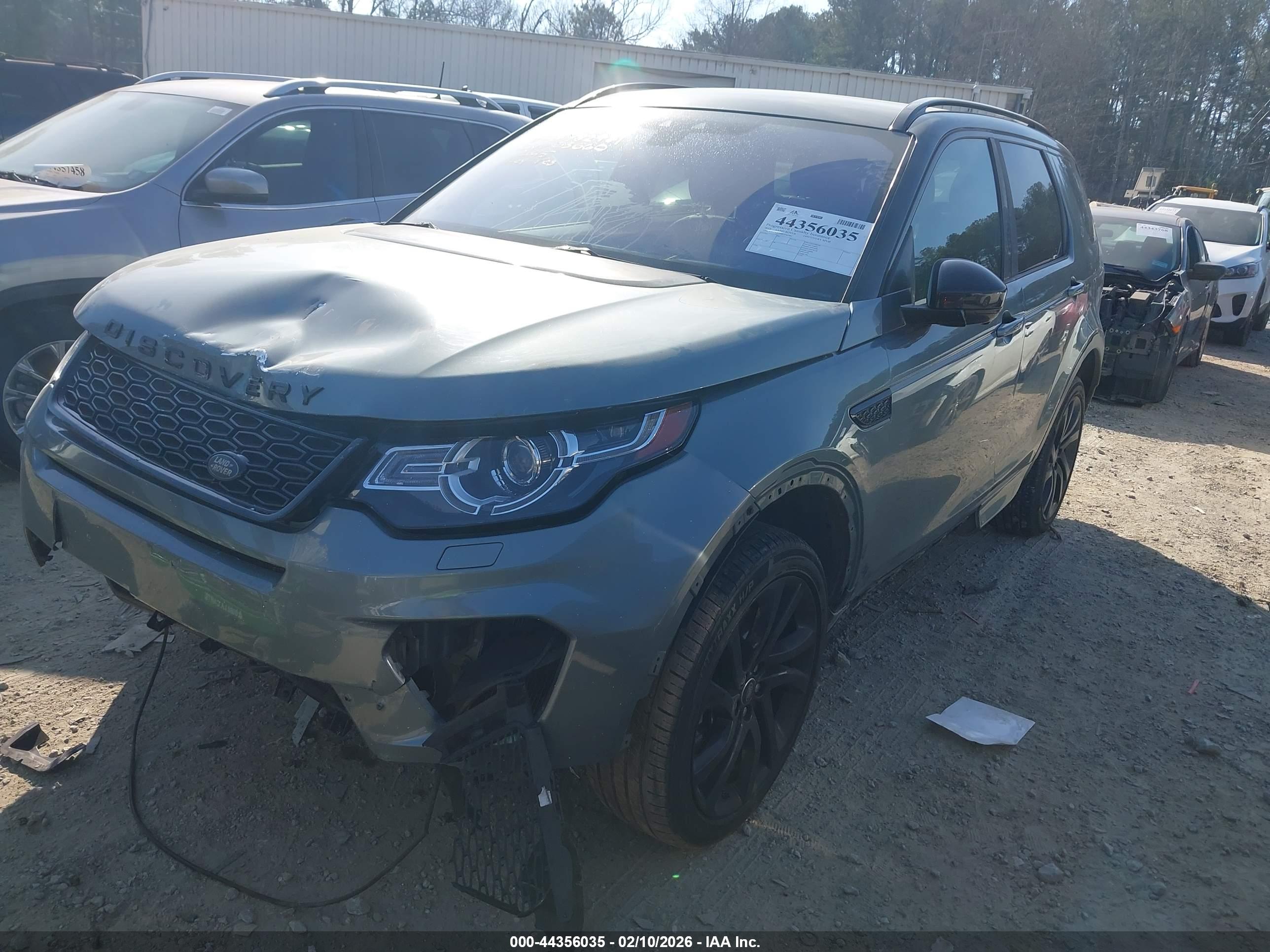 LAND ROVER image 2