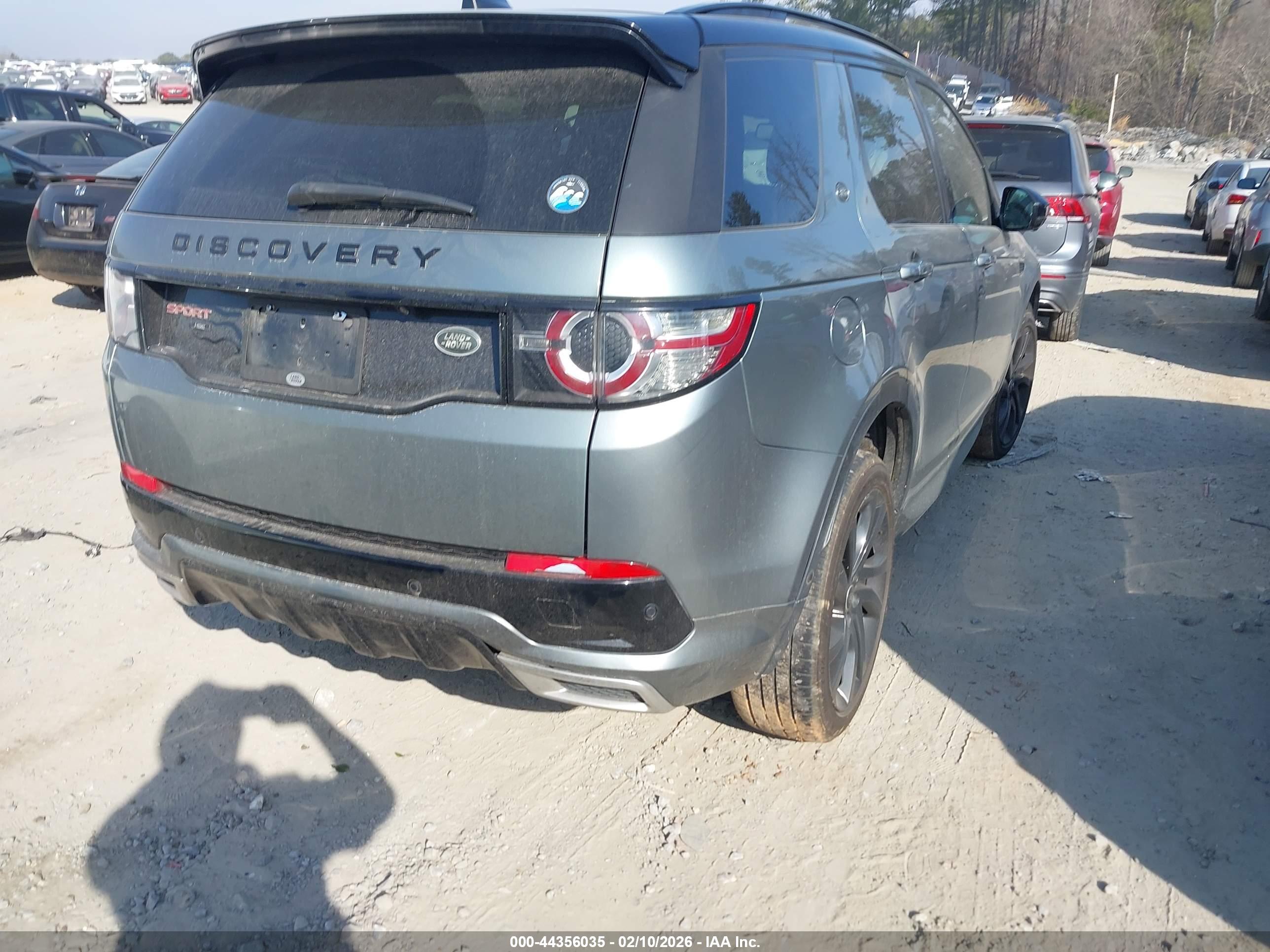LAND ROVER image 4