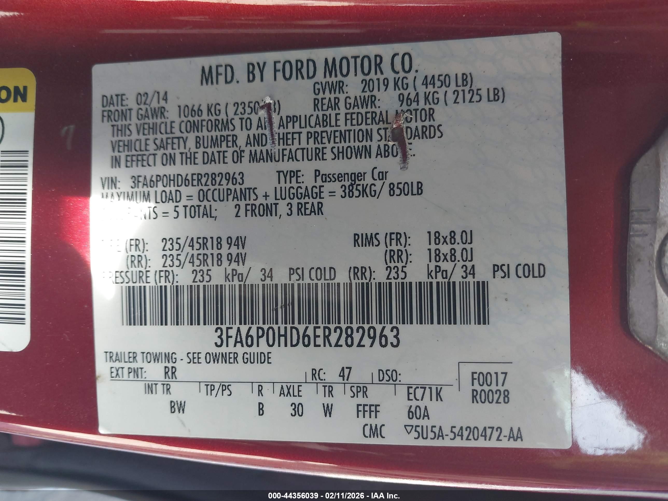 FORD FUSION image 9