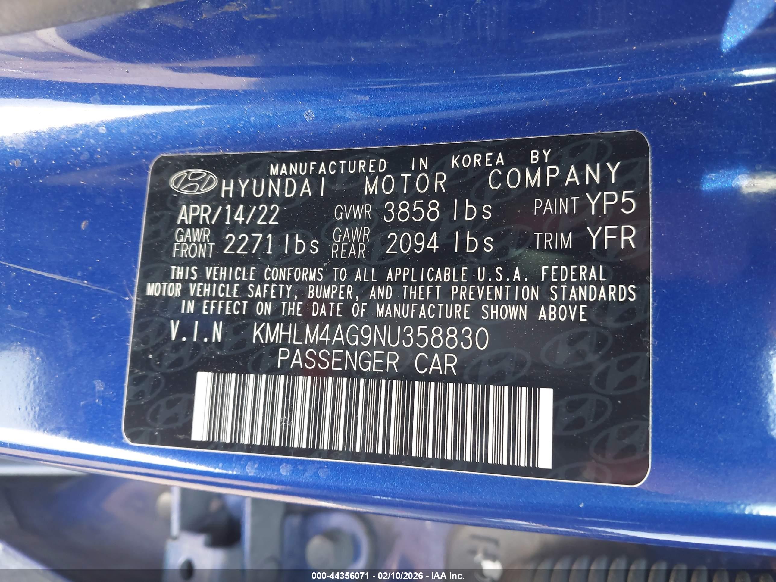 HYUNDAI ELANTRA image 9