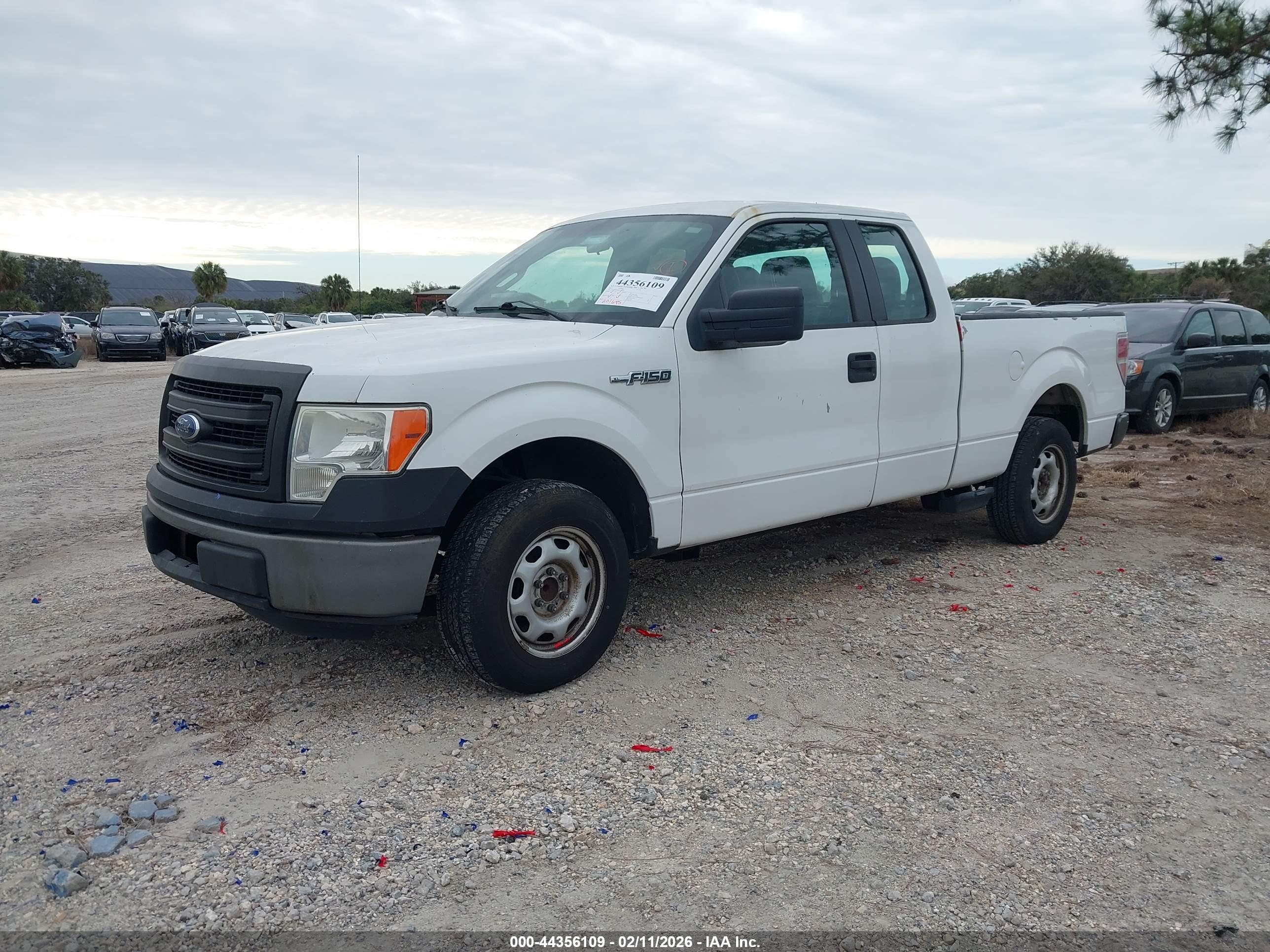FORD F-150 image 2