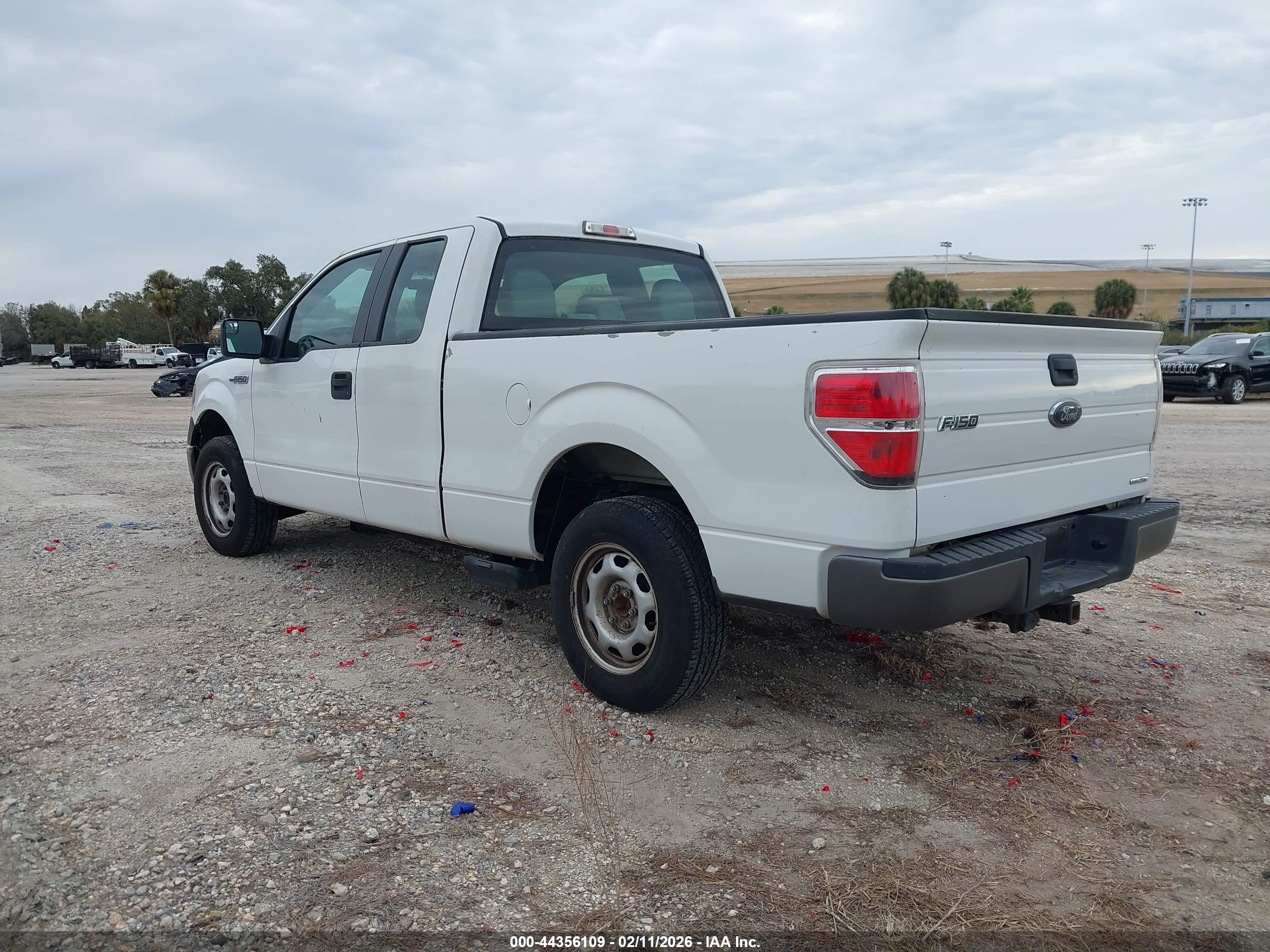 FORD F-150 image 3