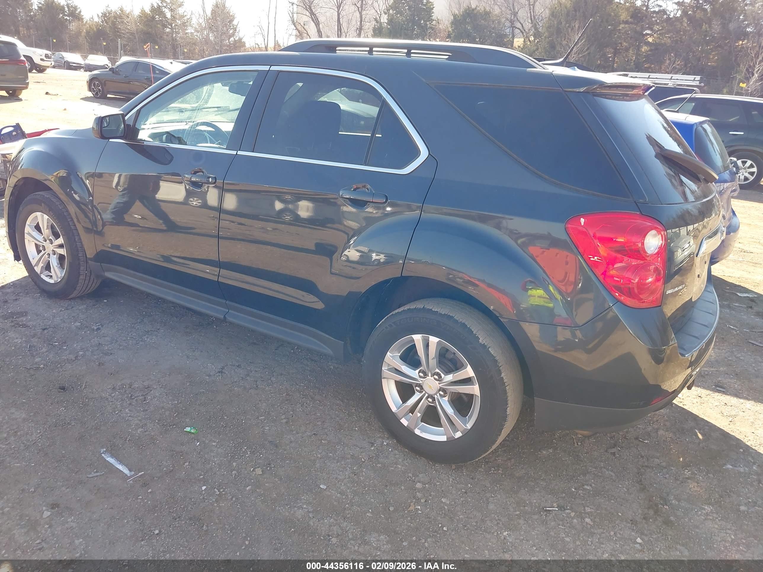 CHEVROLET EQUINOX image 3